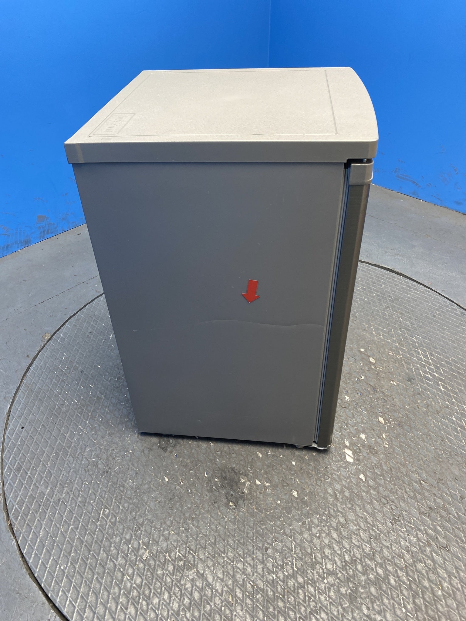 Igenix IG255X 136 Litre Undercounter Fridge