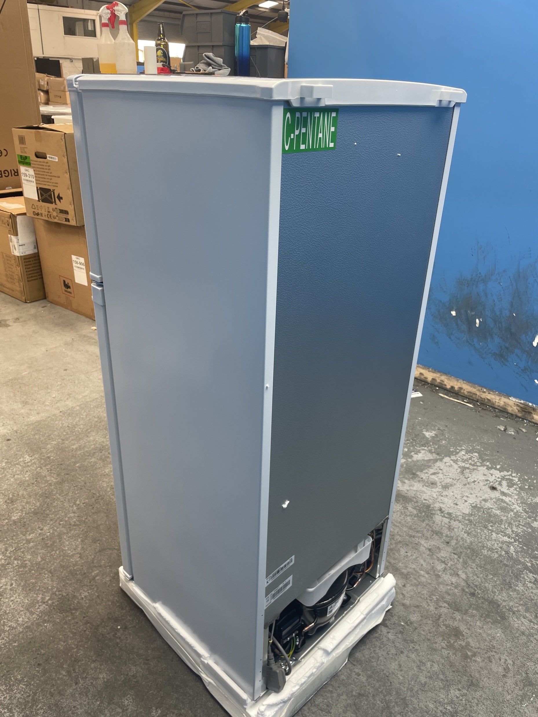 #GRC-158-568 - Candy CDH1S313EWK Slimline 117 Litre Top Mount Fridge Freezer
