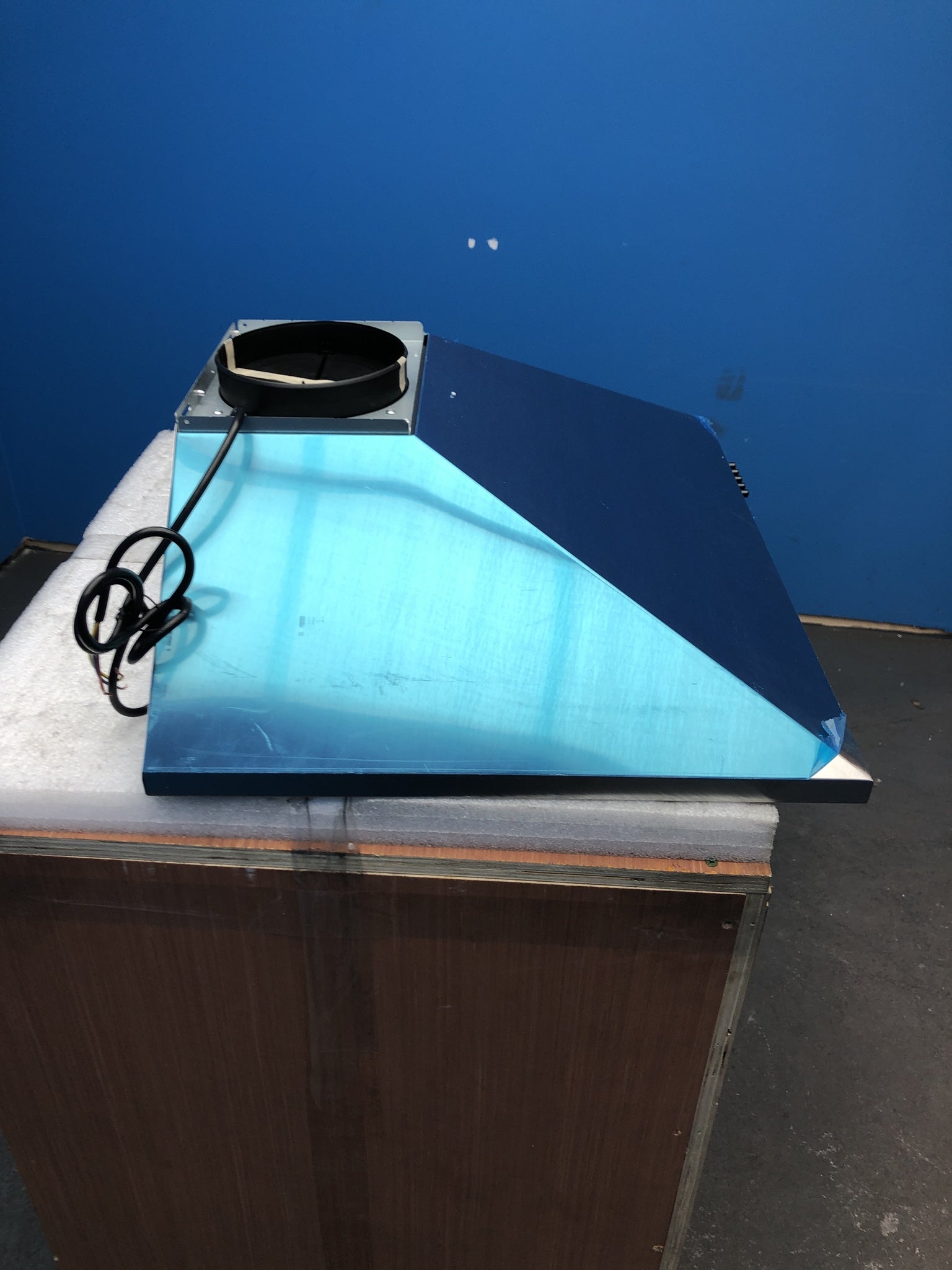 Candy CCE60NX/1 60cm Chimney Cooker Hood