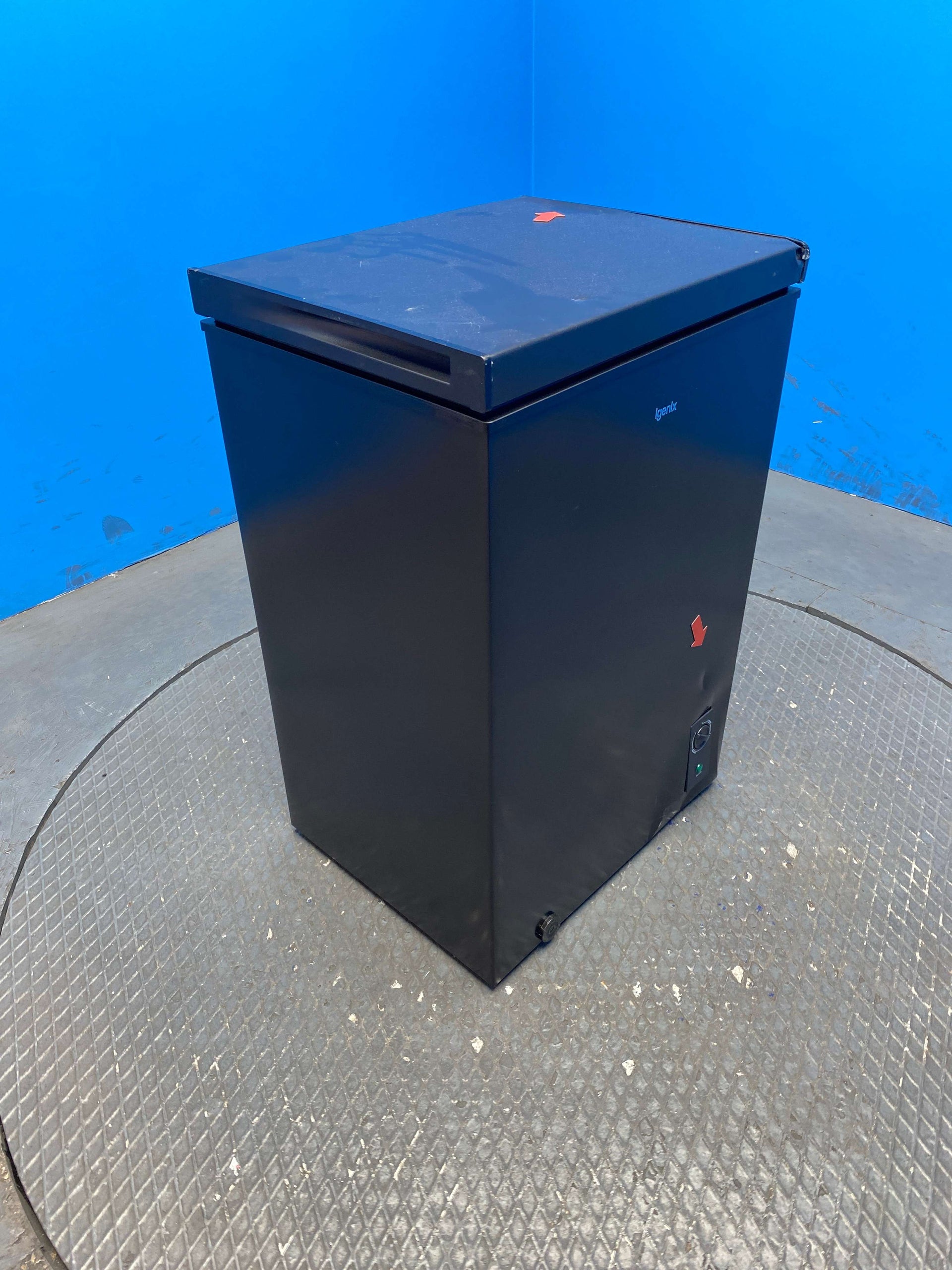 Igenix IG100B 99 Litre Freestanding Chest Freezer
