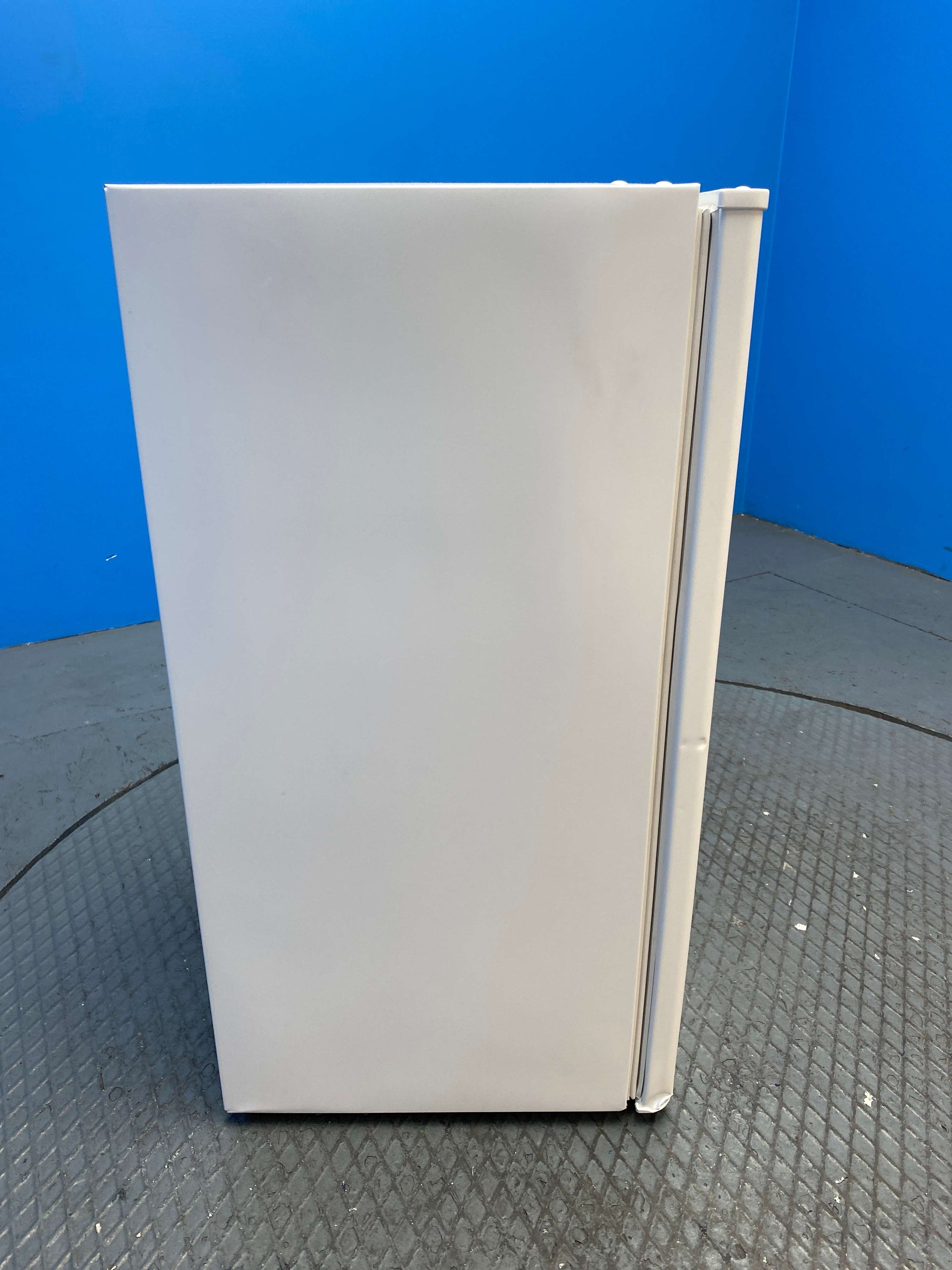 Midea MDRD125FGE01 80L Under Counter Mini Fridge