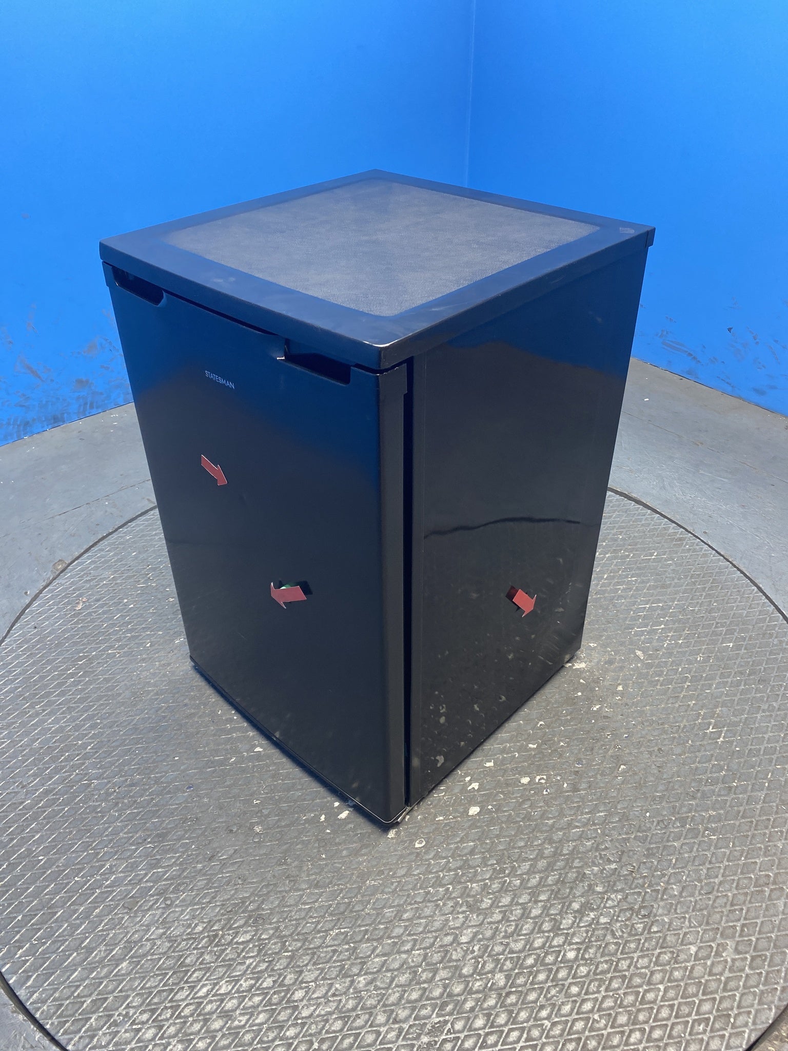 Statesman R155B 55cm 113 Litre Under Counter Fridge