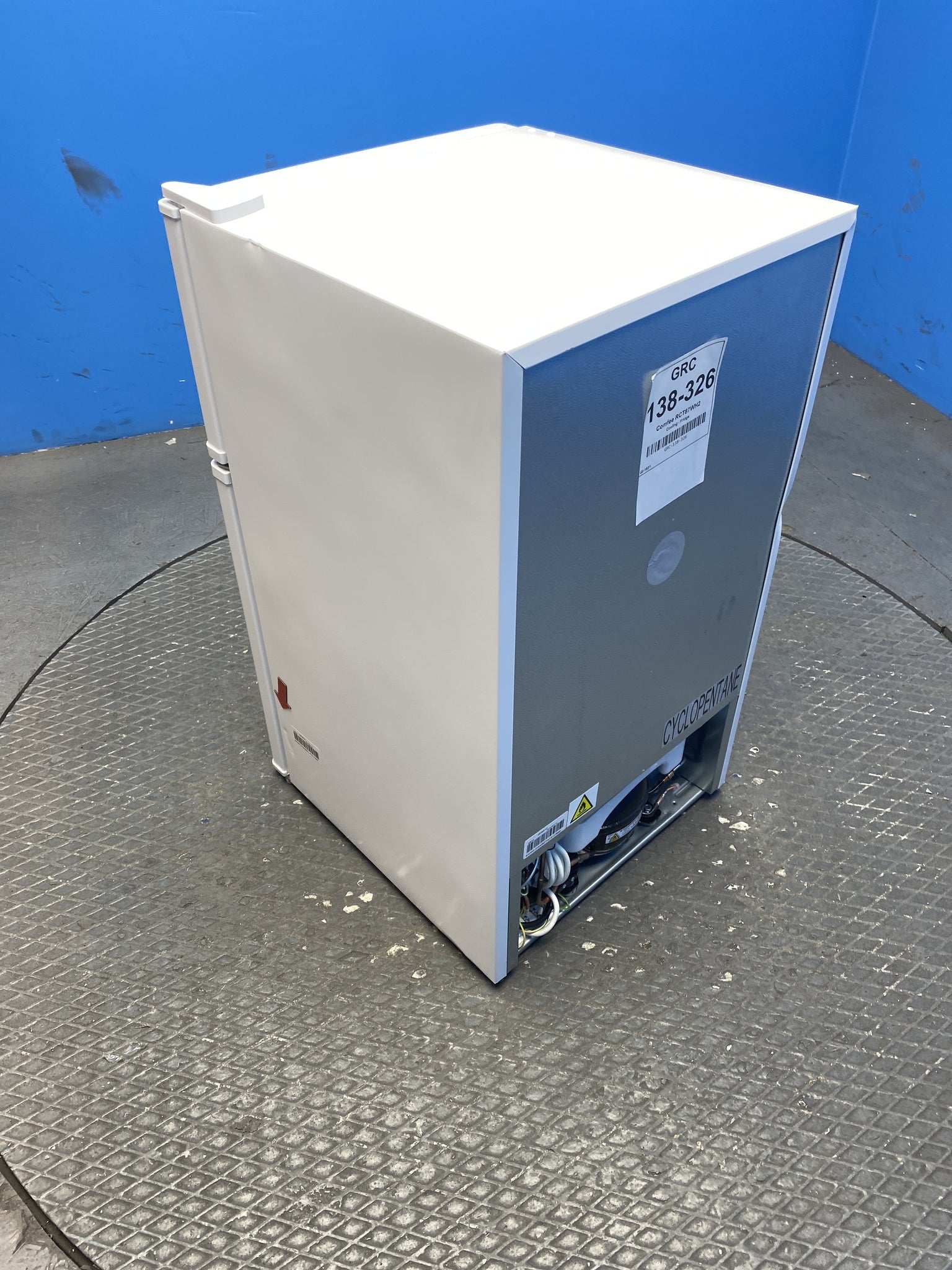 COMFEE’ RCT87WH2(E) 87L Under Counter Fridge Freezer