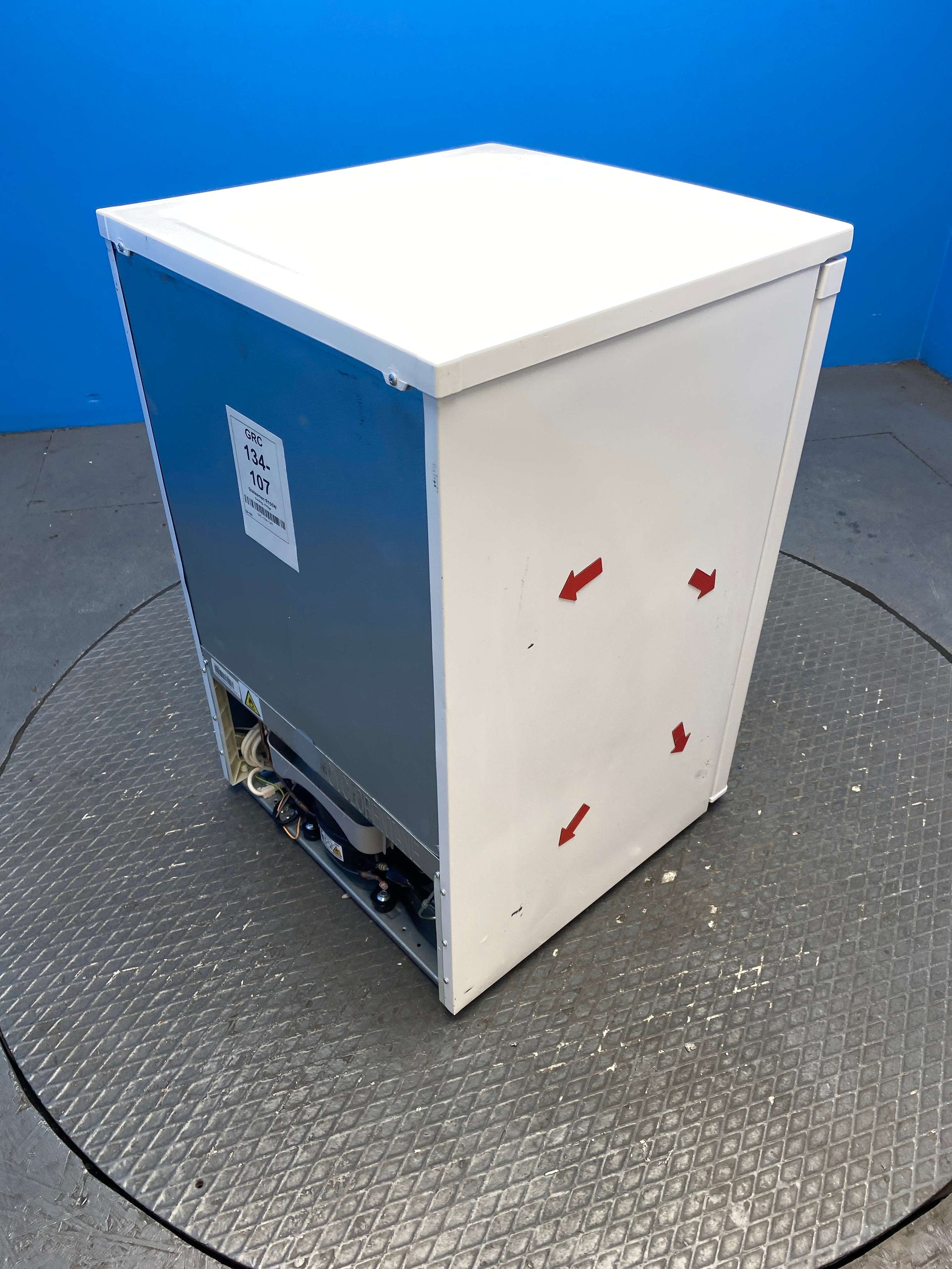 Statesman R155W 55cm Under Counter Fridge