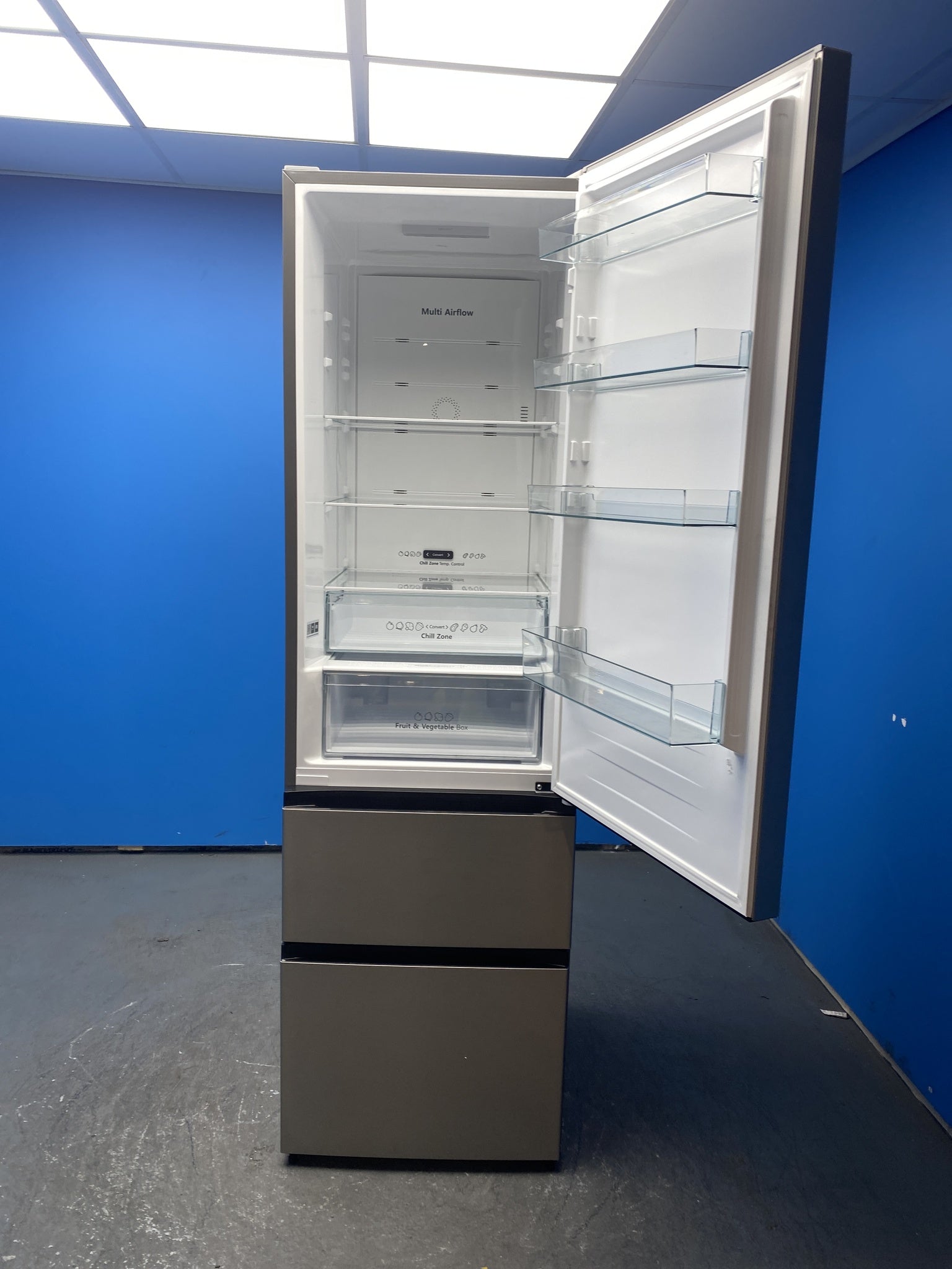 Hisense RM469N4ACDUK 60/40 Total No Frost Fridge Freezer
