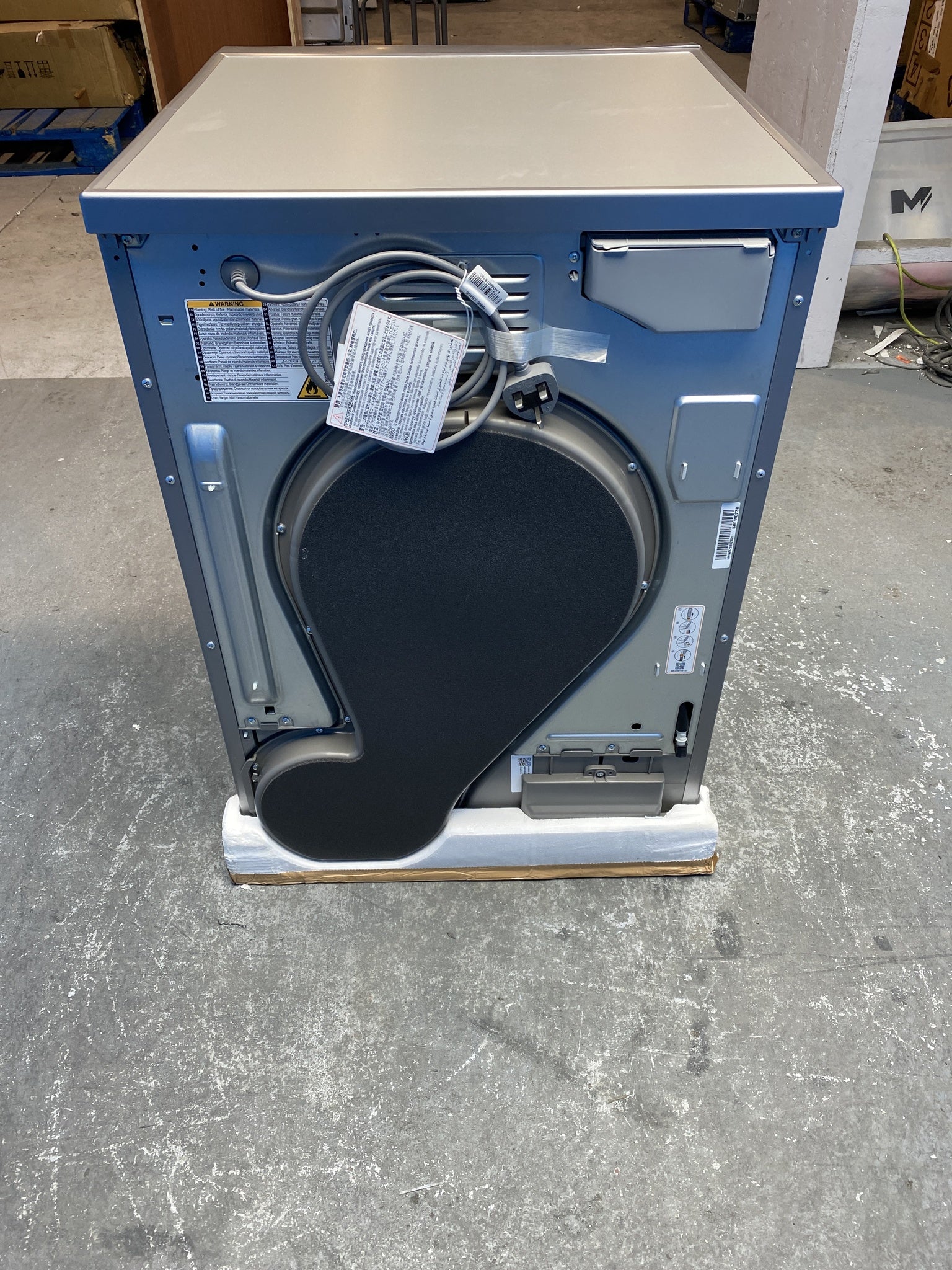 LG RHX7009TSB 9kg Dual Inverter Heat Pump Tumble Dryer