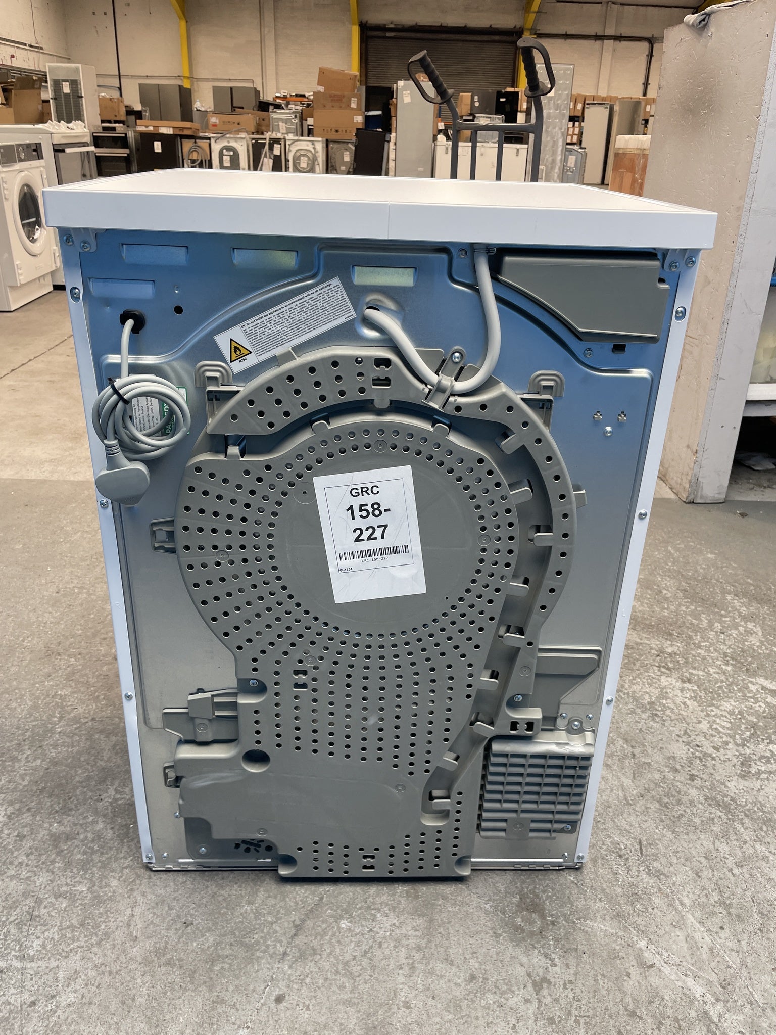 #GRC-158-227 - AEG TR719A4B 7000 Series SensiDry 9kg Heat Pump Tumble Dryer