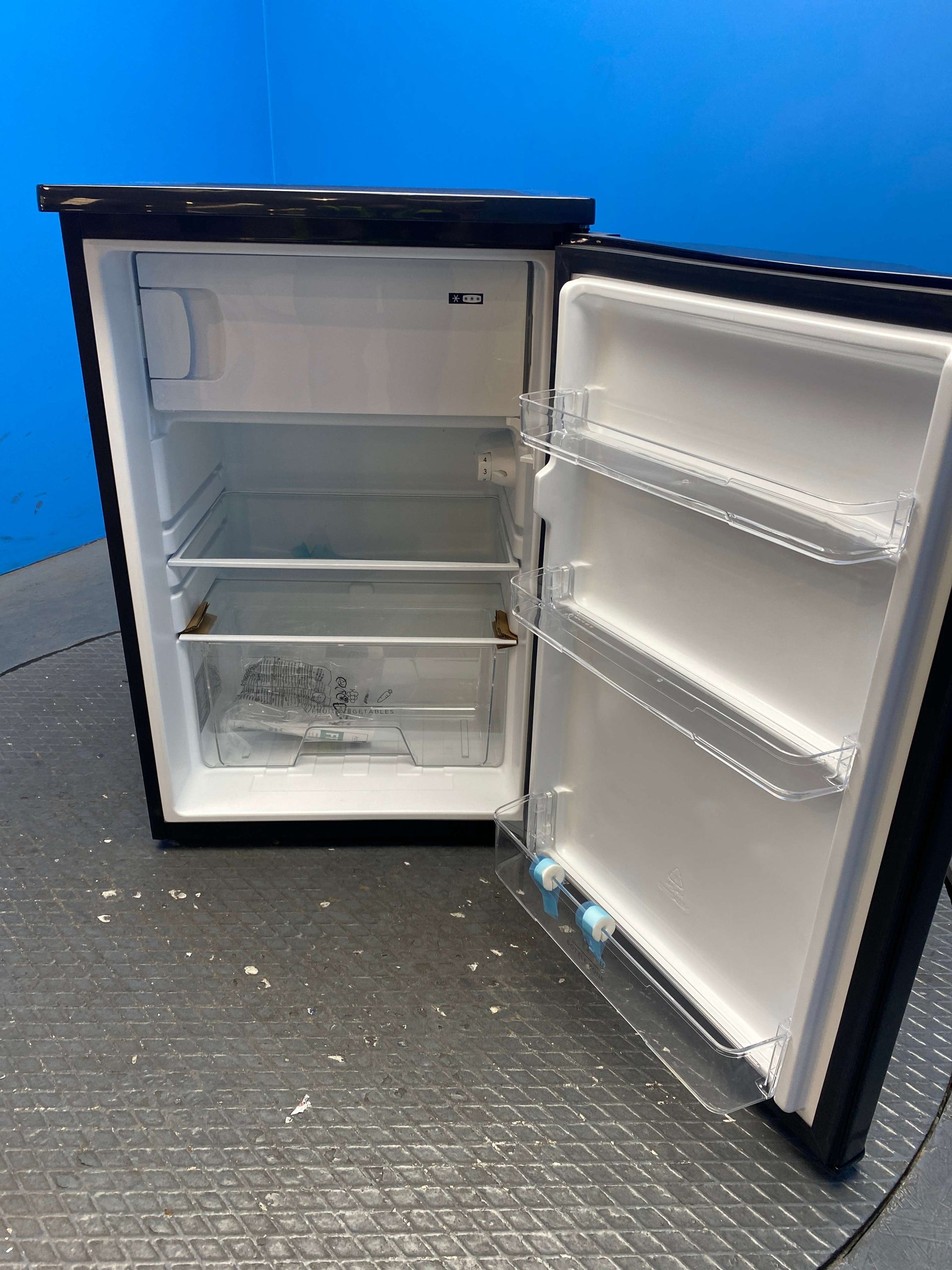 Statesman R155B 55cm 113 Litre Under Counter Fridge