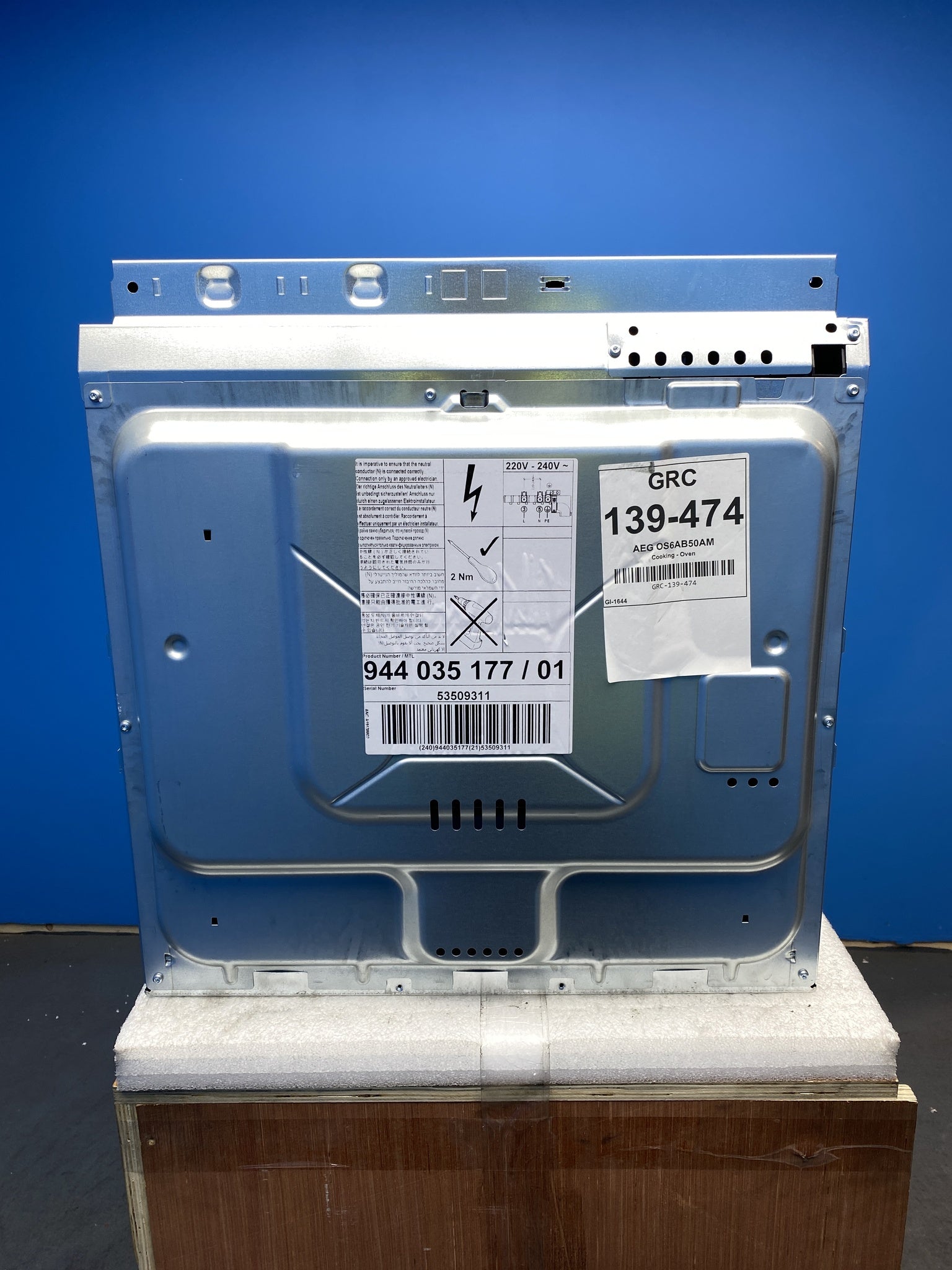 AEG 6000 SenseCook OS6AB50AM Built-In Single Oven