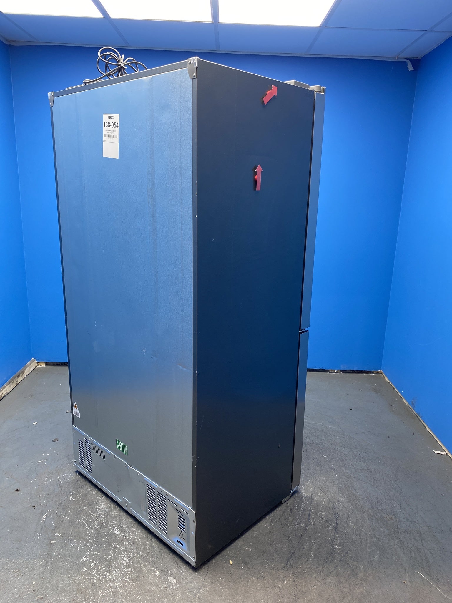 Hoover HSC918ENXK 567L No Frost American Style Fridge Freezer