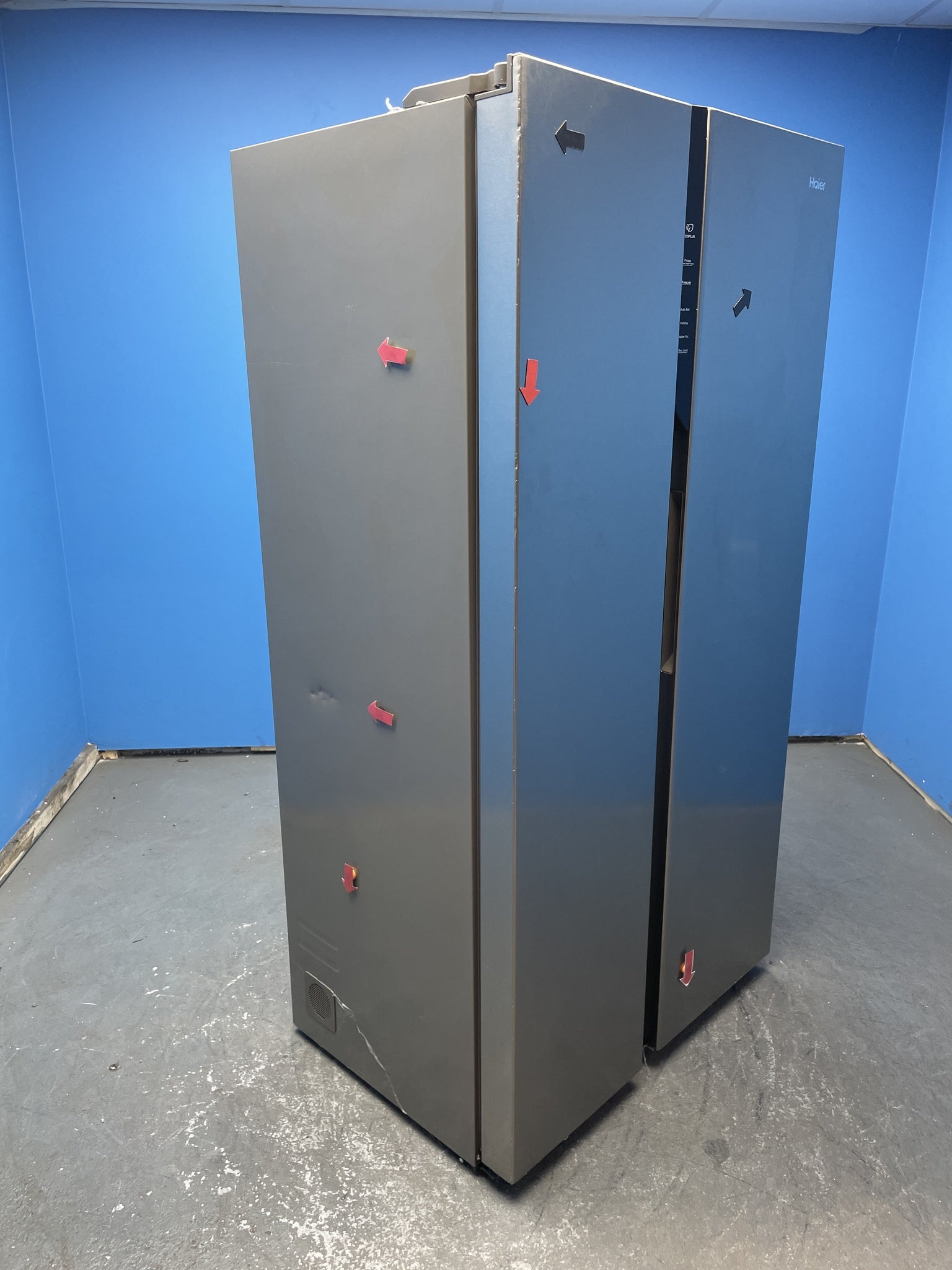 Haier Series 3 HSR5918DNMP 591 Litre American Style Fridge Freezer