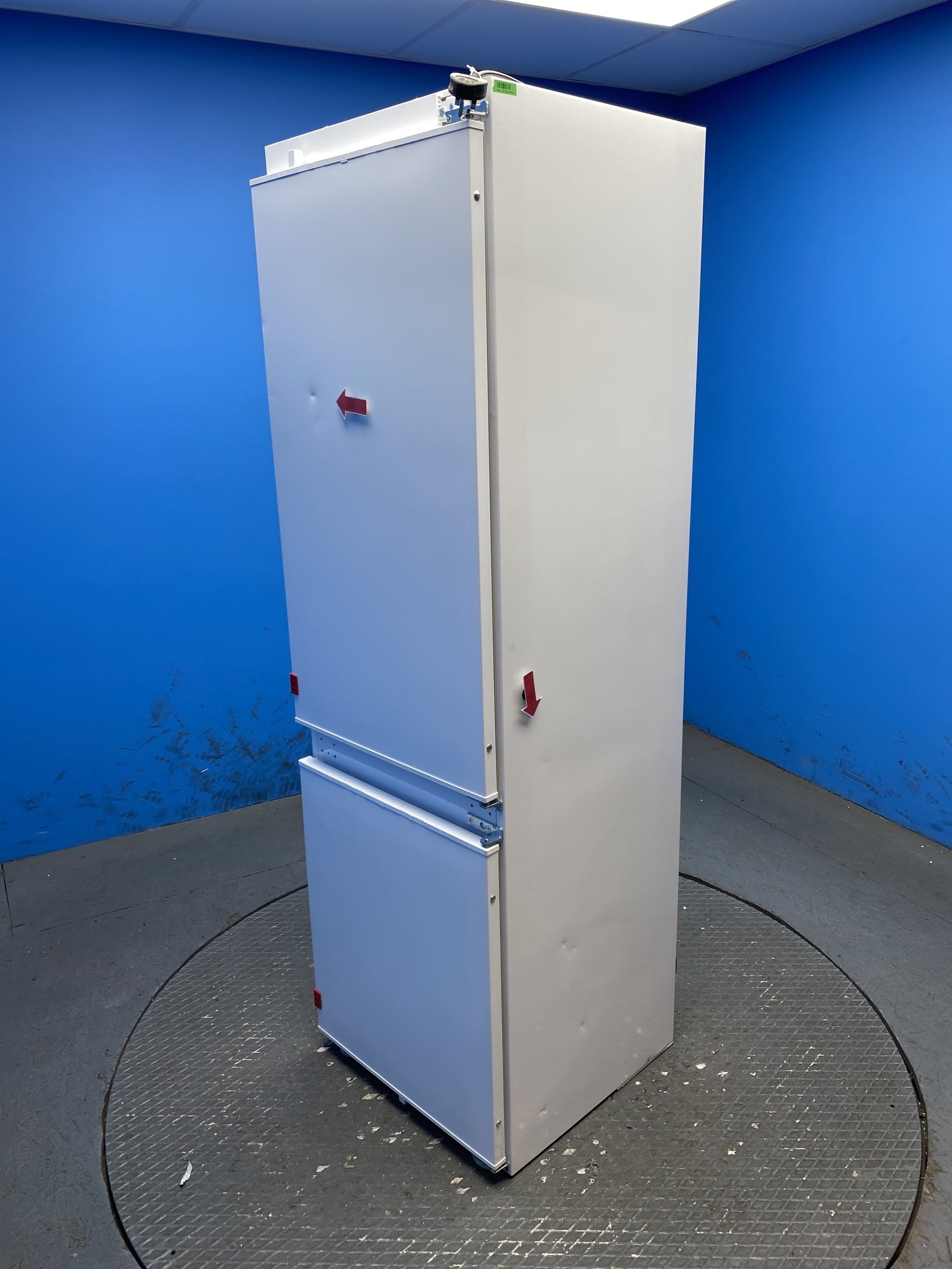 Haier HBW7518CTK Integrated 70/30 Total No Frost Fridge Freezer