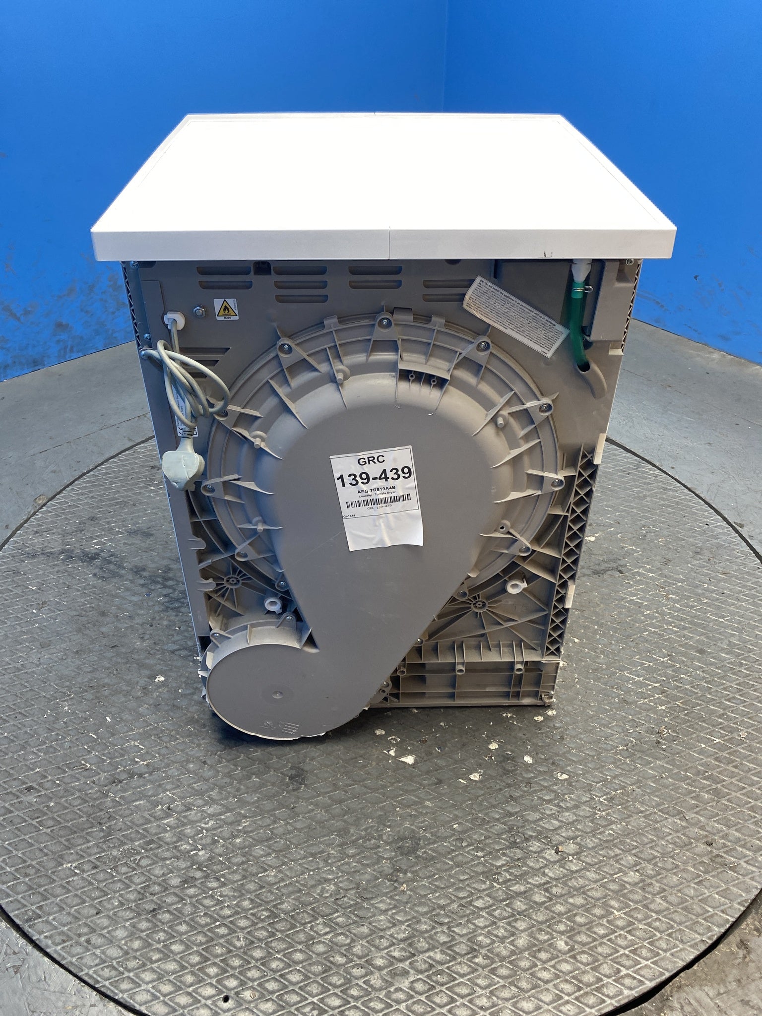 AEG TR819A4B AbsoluteCare 9kg Heat Pump Tumble Dryer