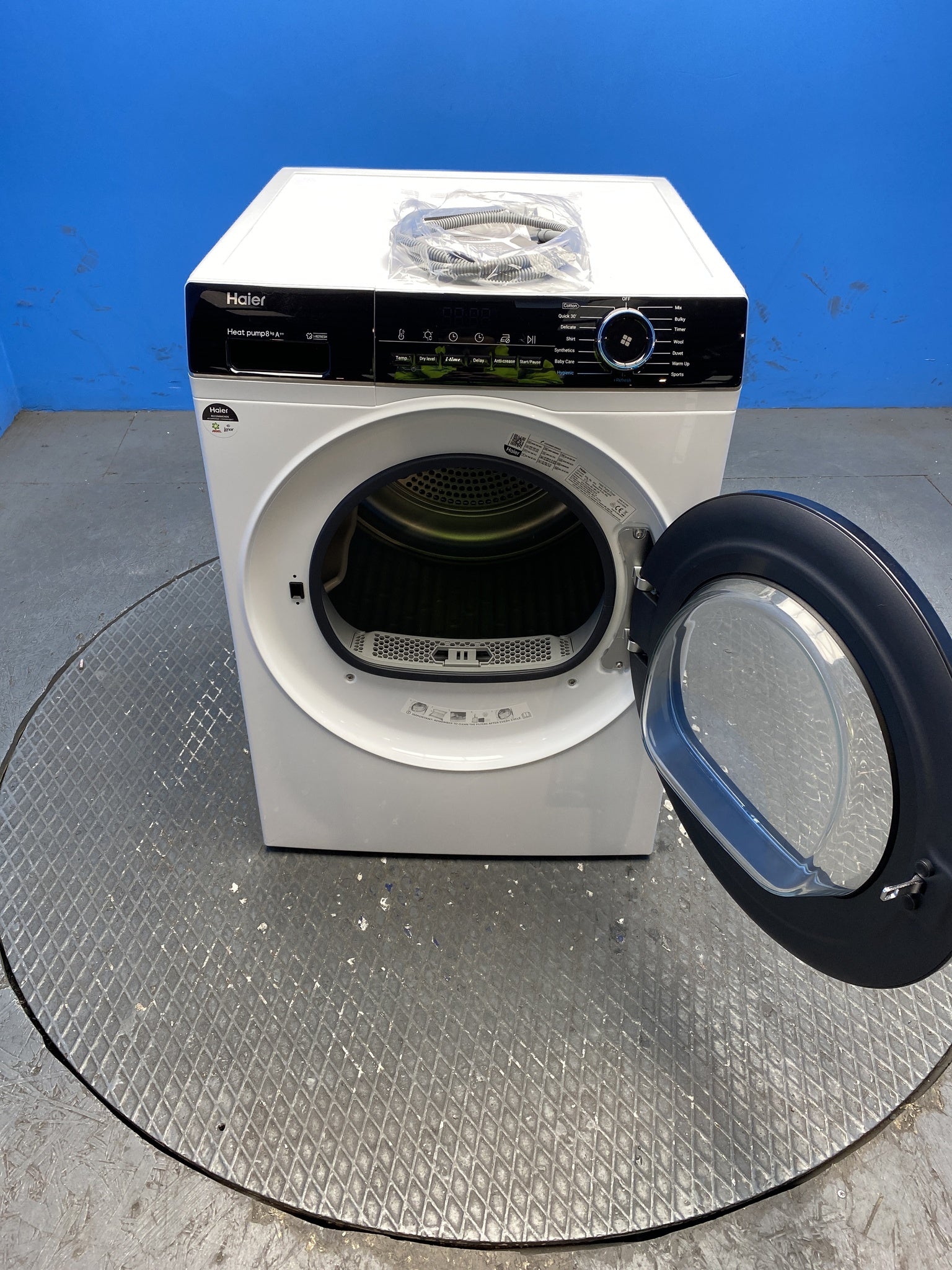 Haier HD80-A2939 I-Pro Series 3 8kg Heat Pump Tumble Dryer
