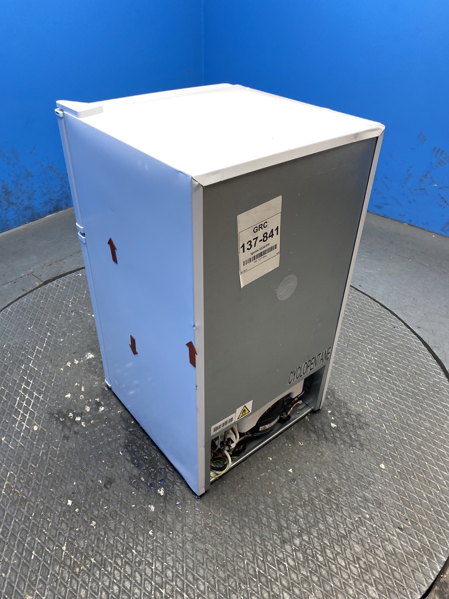 Igenix IG347FF 96 Litre Undercounter Fridge Freezer