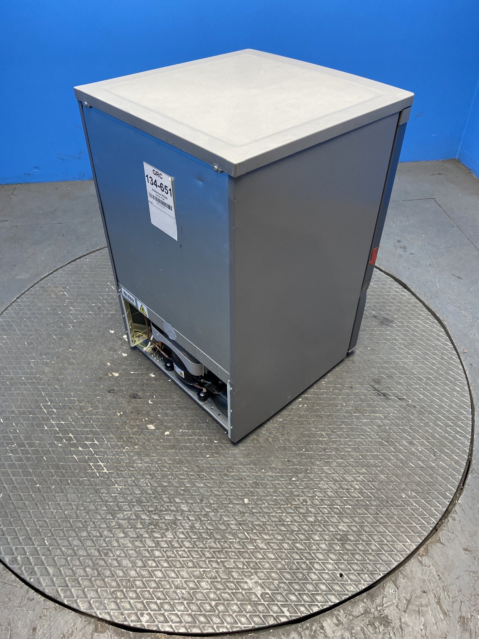 Statesman R155S 55cm Under Counter Fridge