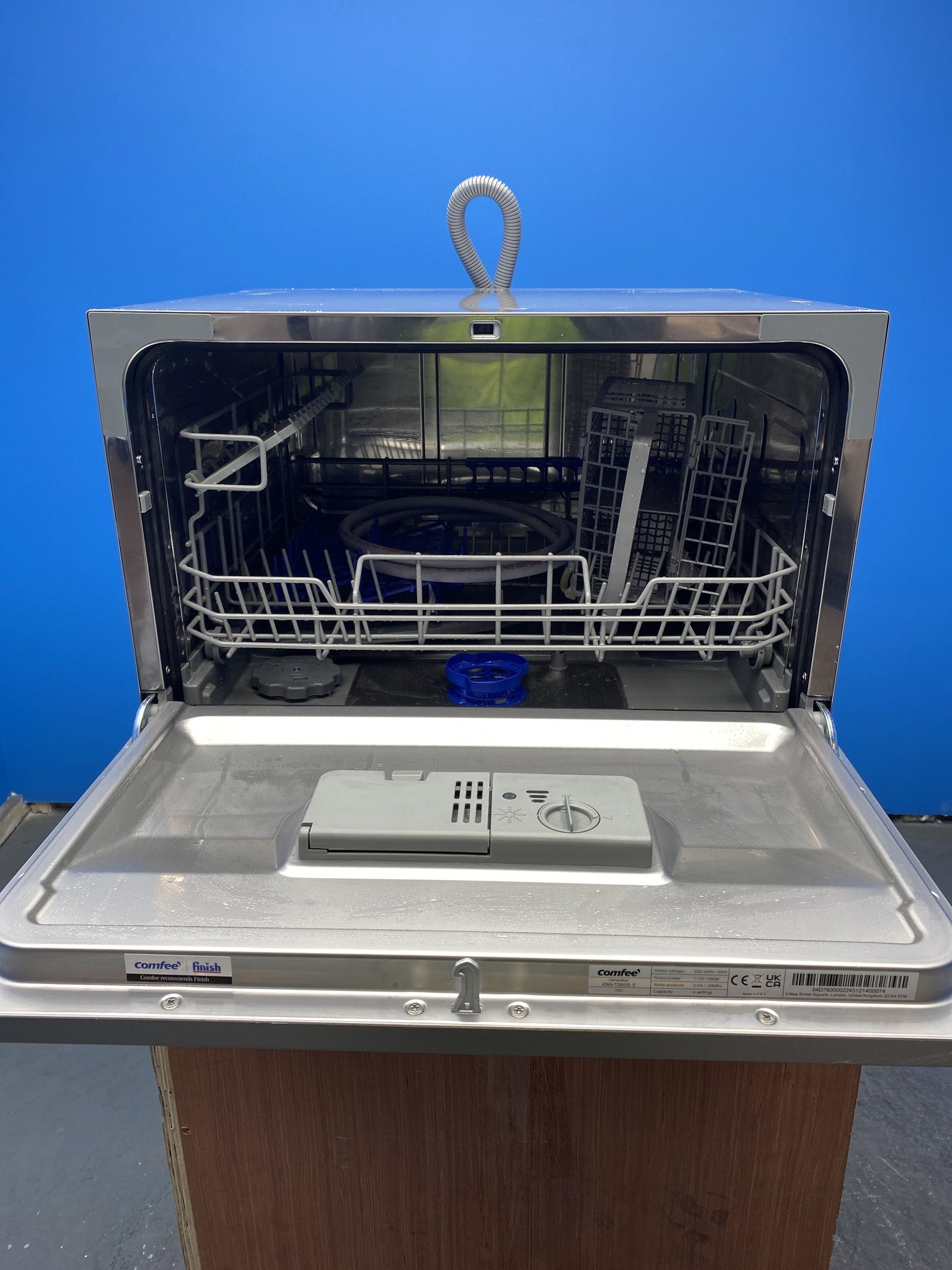 COMFEE' KWH-TD602E-S 6 Place Setting Countertop Dishwasher