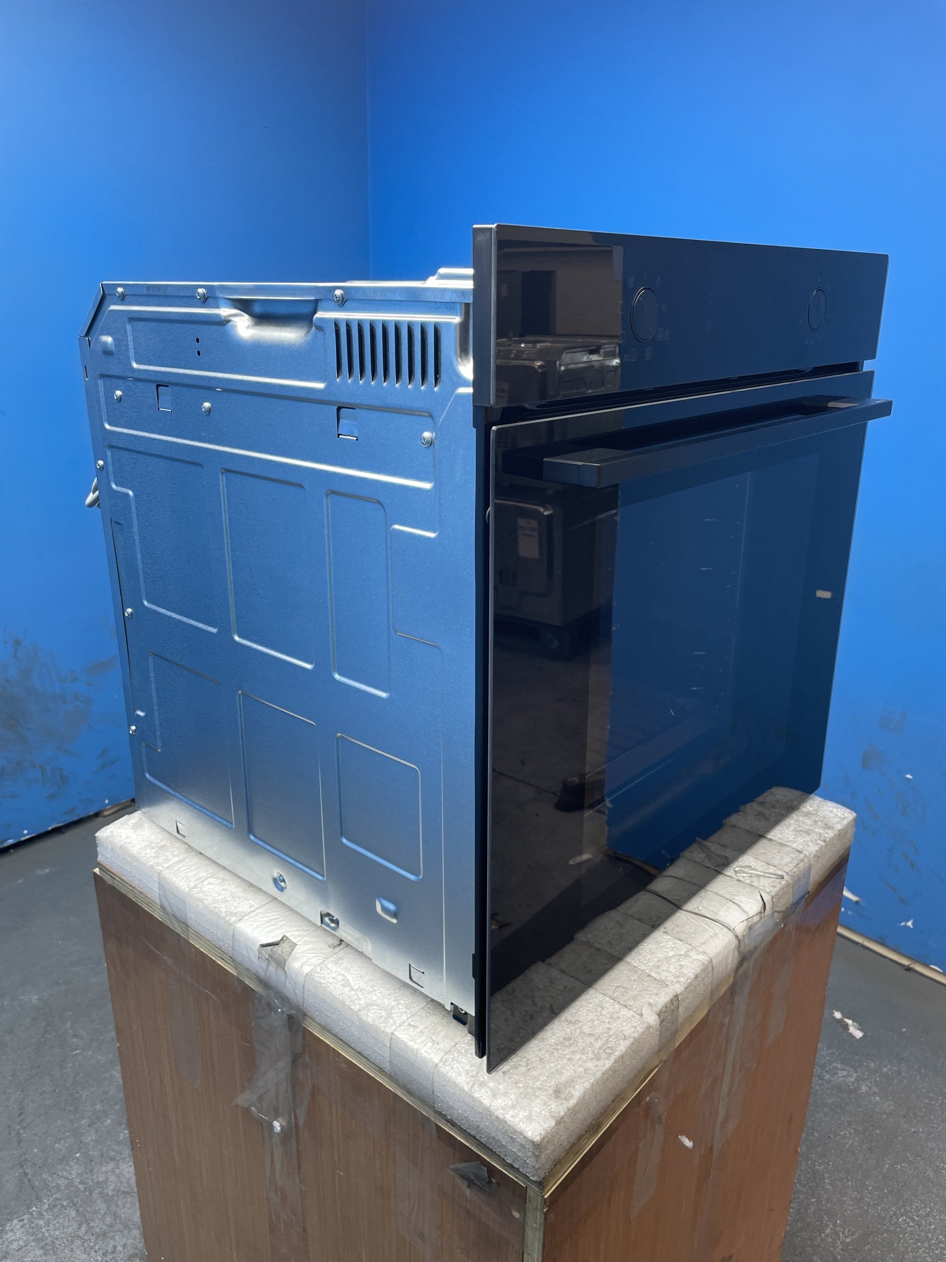 #GRC-160-106 - Haier ID Series 2 H6 ID2P3T3HTB Built In Electric Oven