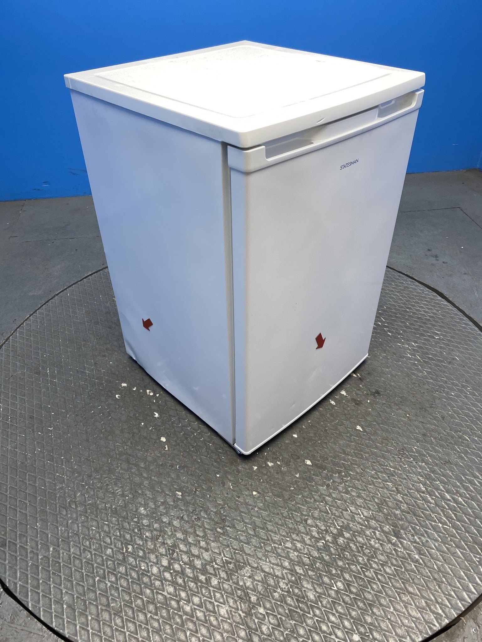 Statesman R155W 55cm Under Counter Fridge