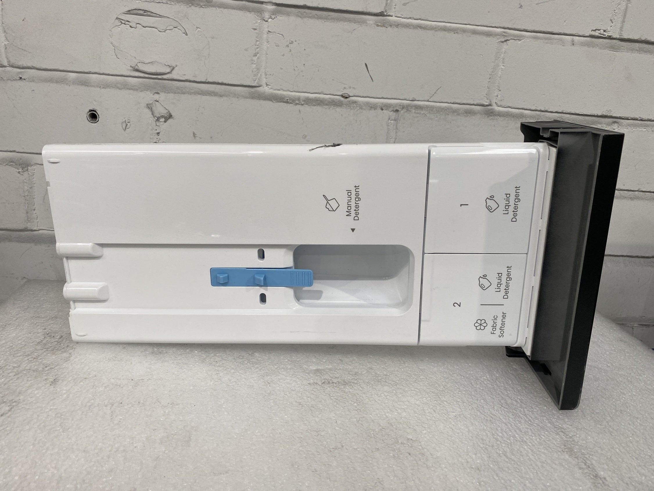#GRC-158-148 - Hisense REMOVE - WF511245BBR Washing Machine Dispenser Drawer