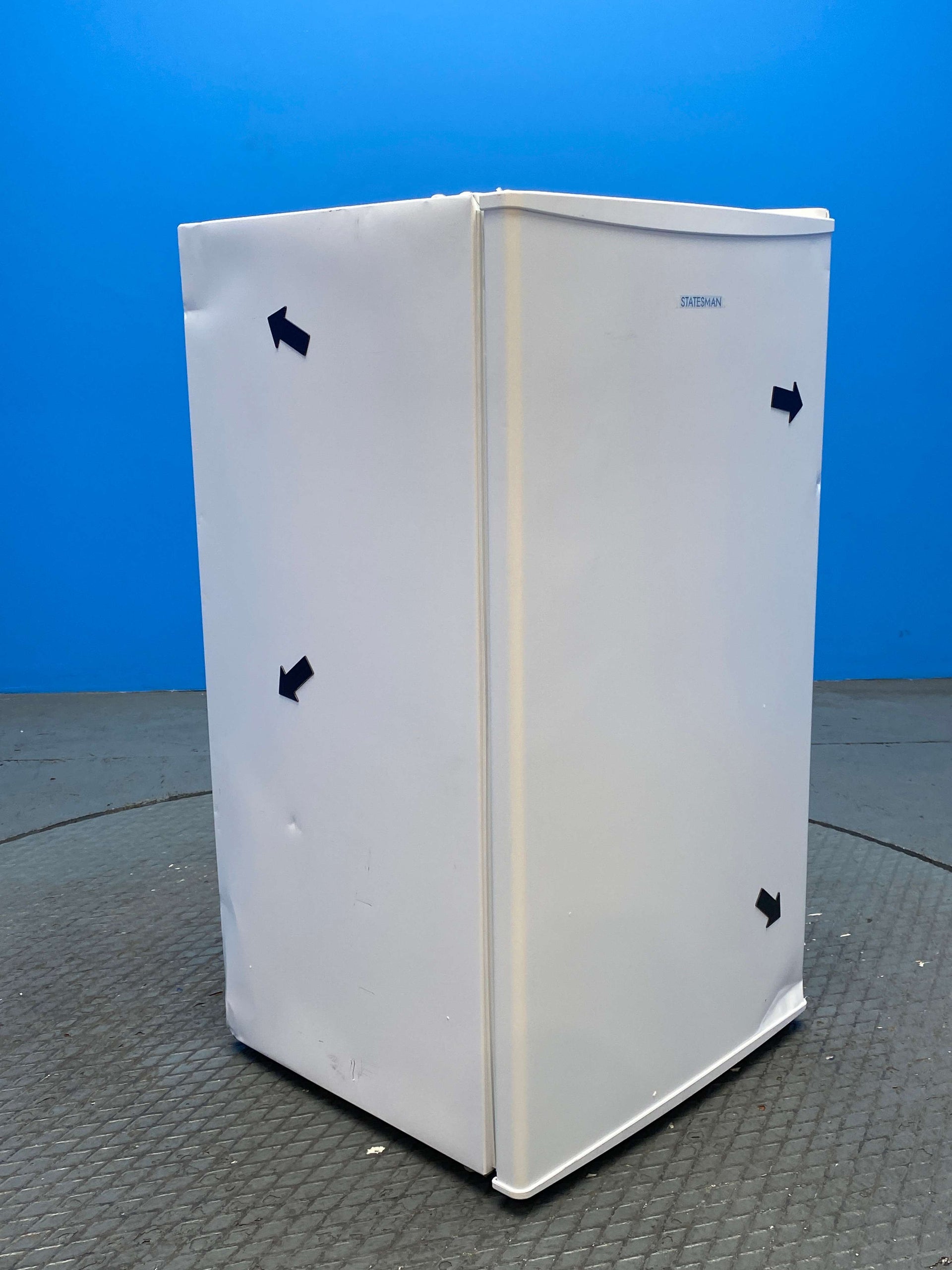 Statesman UC47LFW 93 Litres Under Counter Fridge