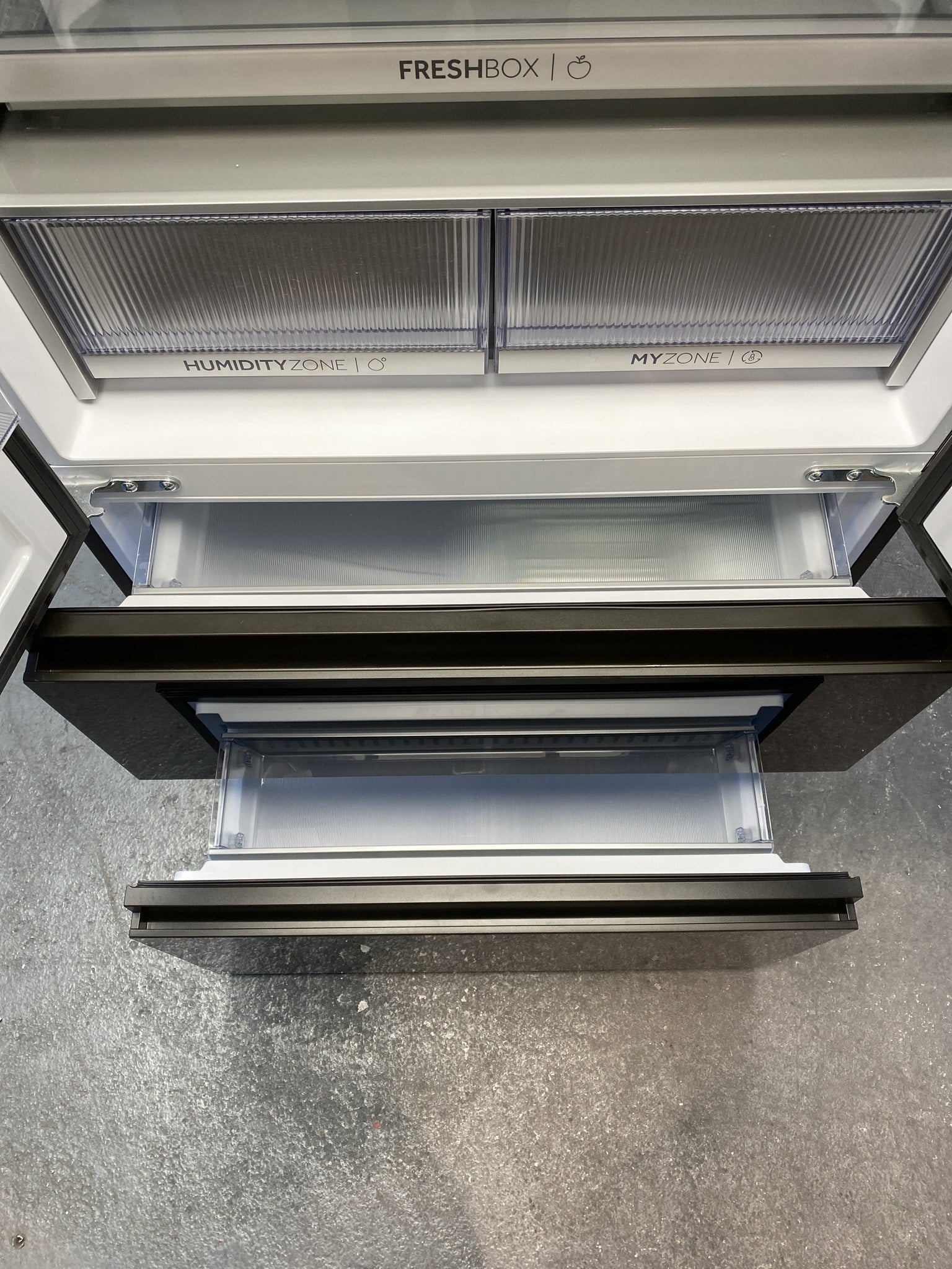 Haier Series 7 HFKR7819DWGB Frost Free French Door Fridge Freezer