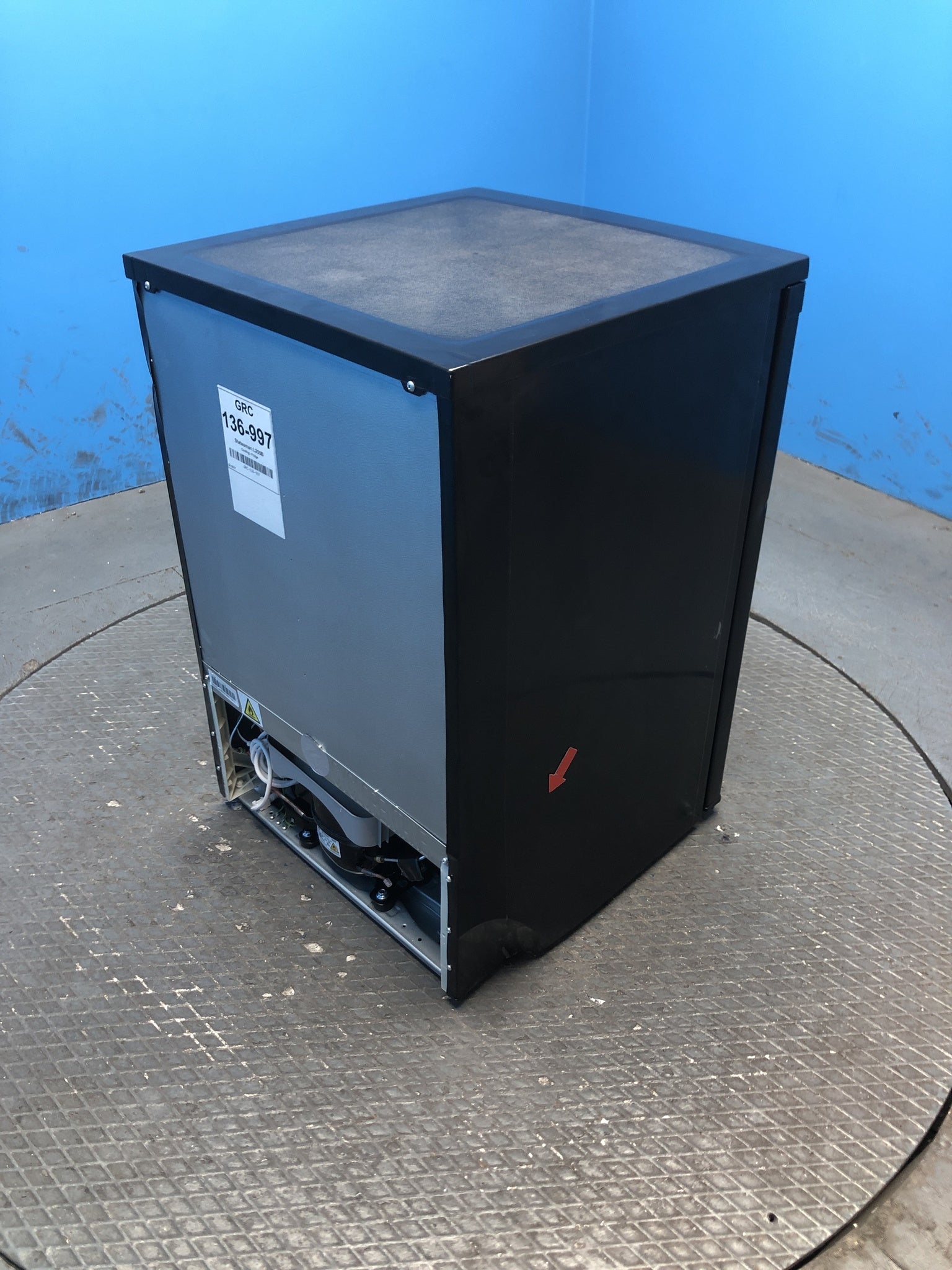 Statesman L255B 113 Litre 55cm Under Counter Fridge