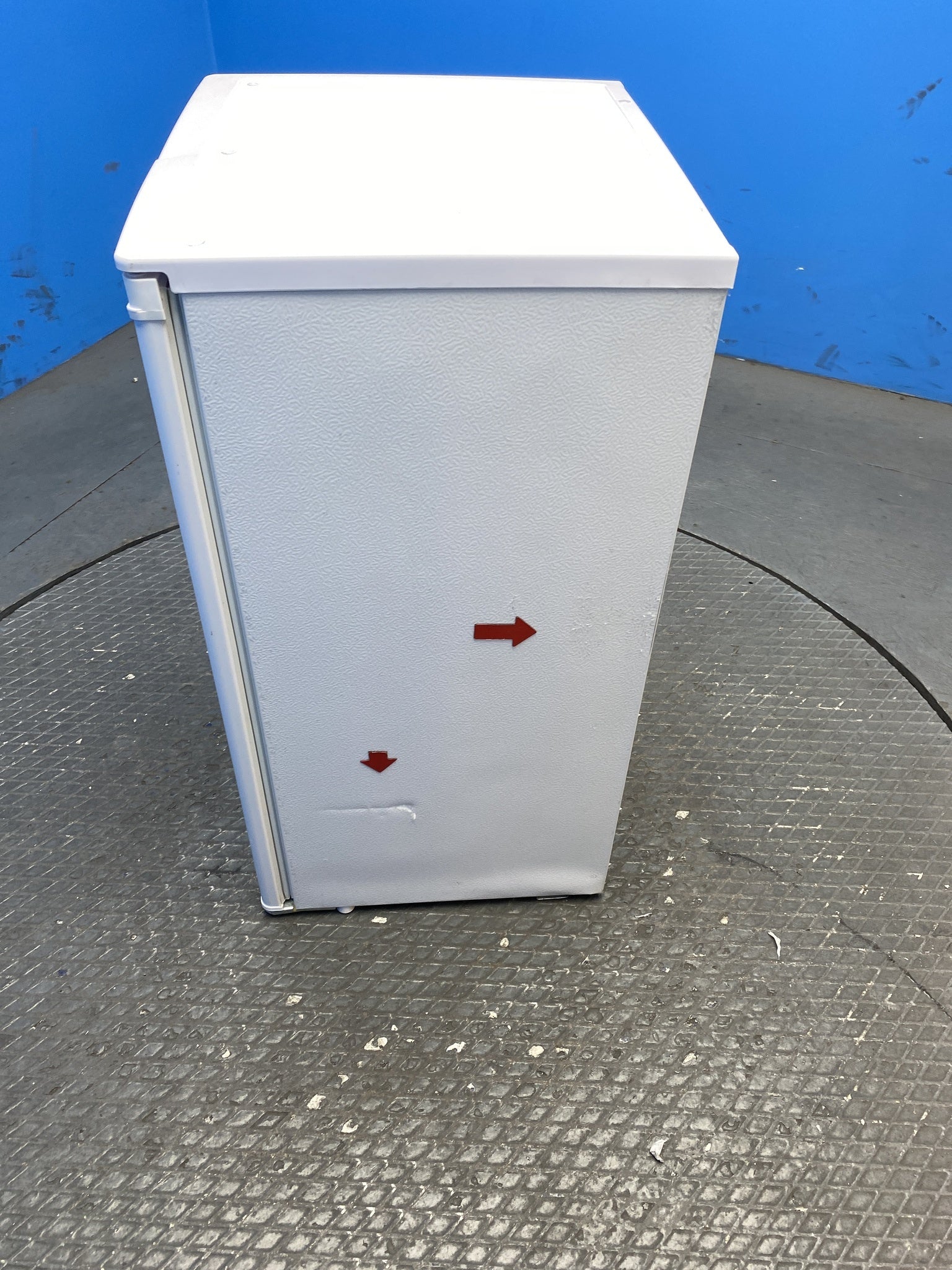 Igenix IG3960 92L Under-Counter Larder Fridge