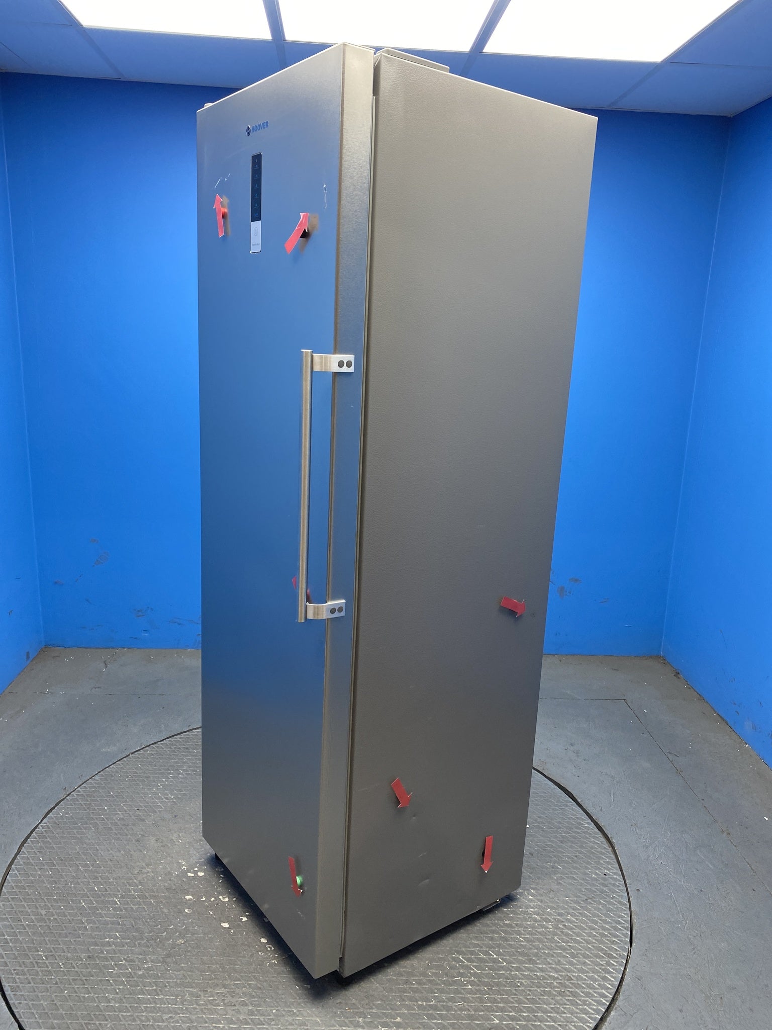 Hoover HFF1862KM/N 260 Litre Upright Frost Free Freezer
