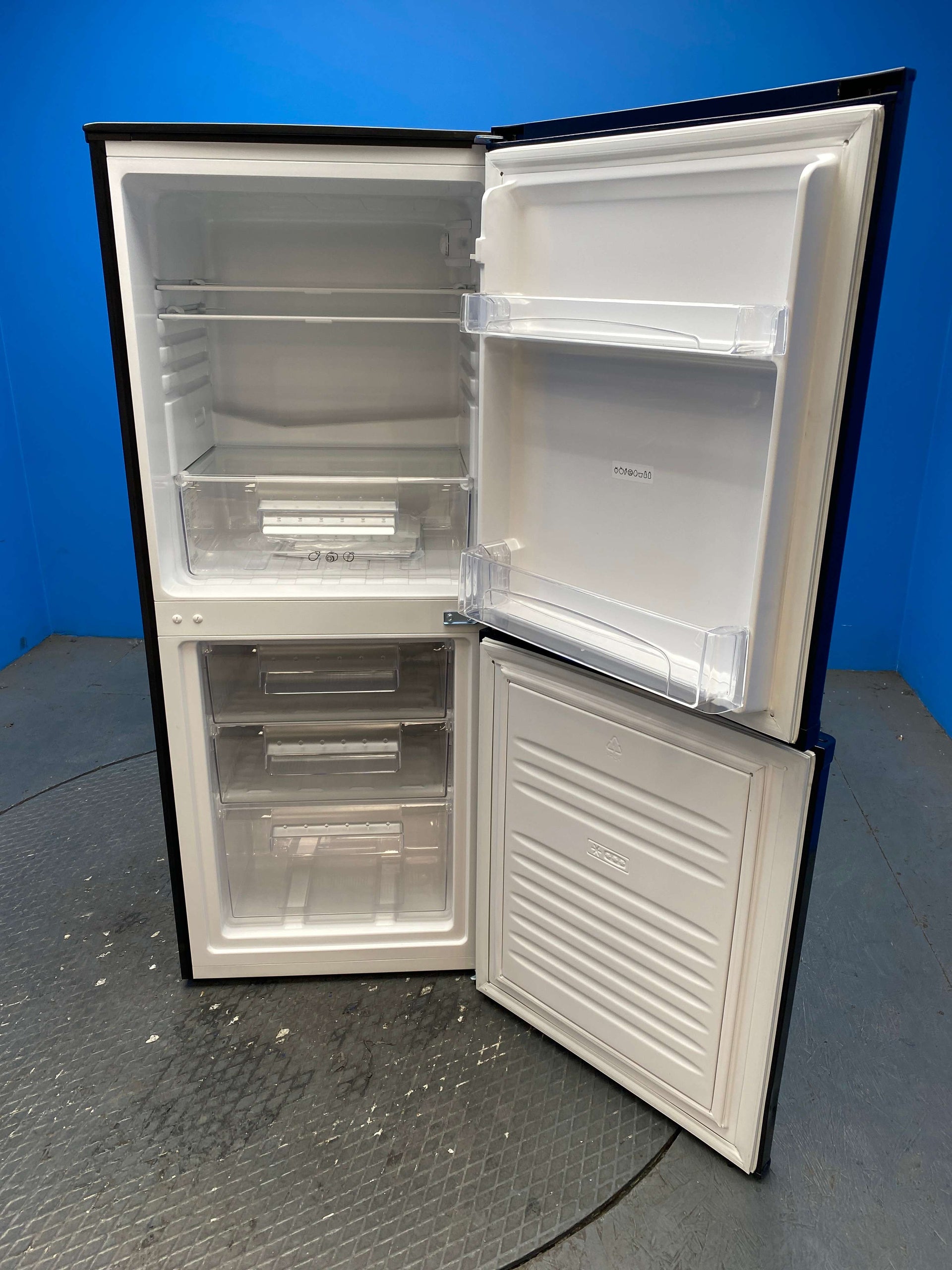 Candy CCH1S513EBK 185 Litre Combi Fridge Freezer