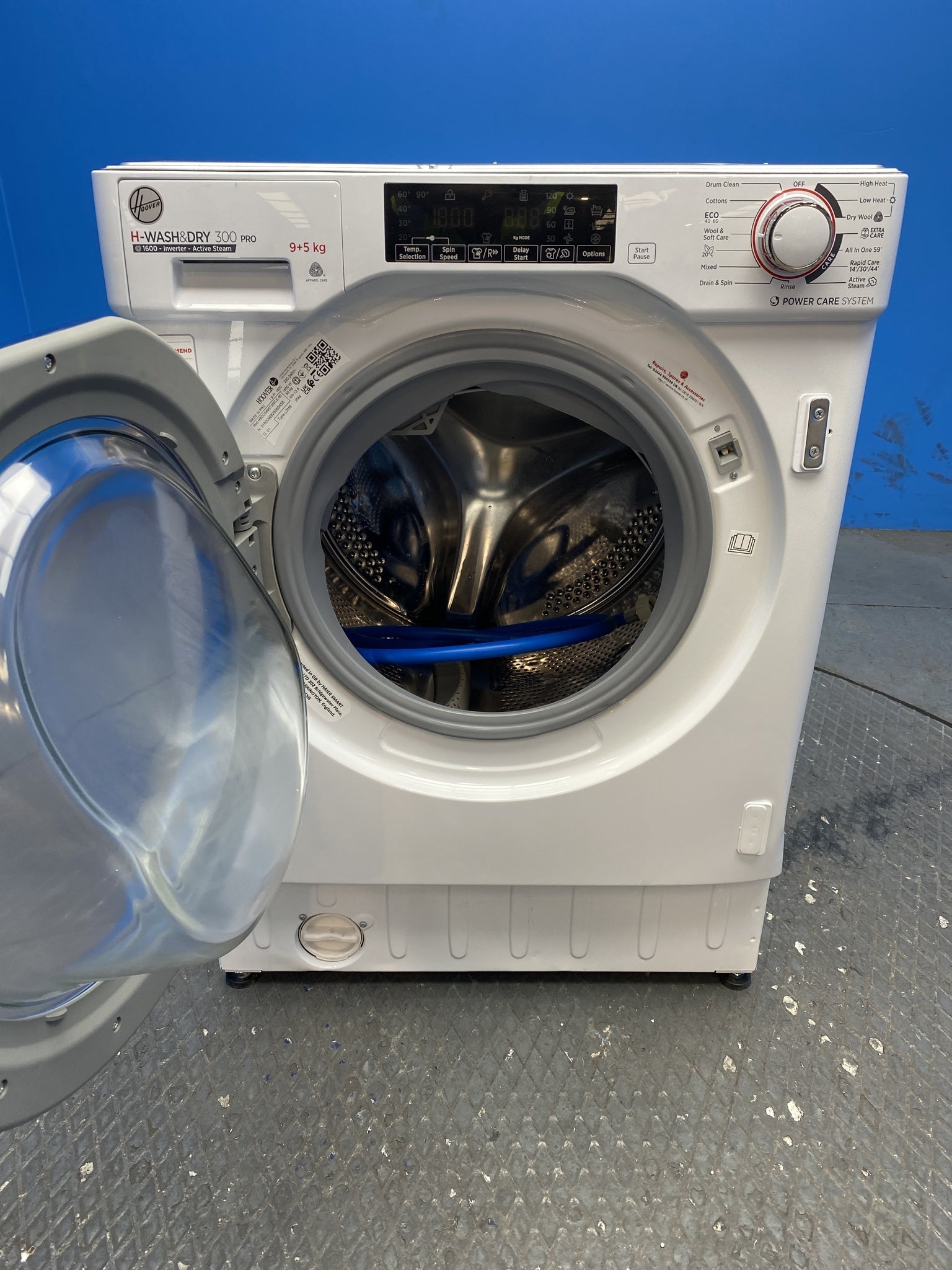 Hoover HBDOS695TAMCE Built In 9kg / 5kg 1600 Spin Washer Dryer