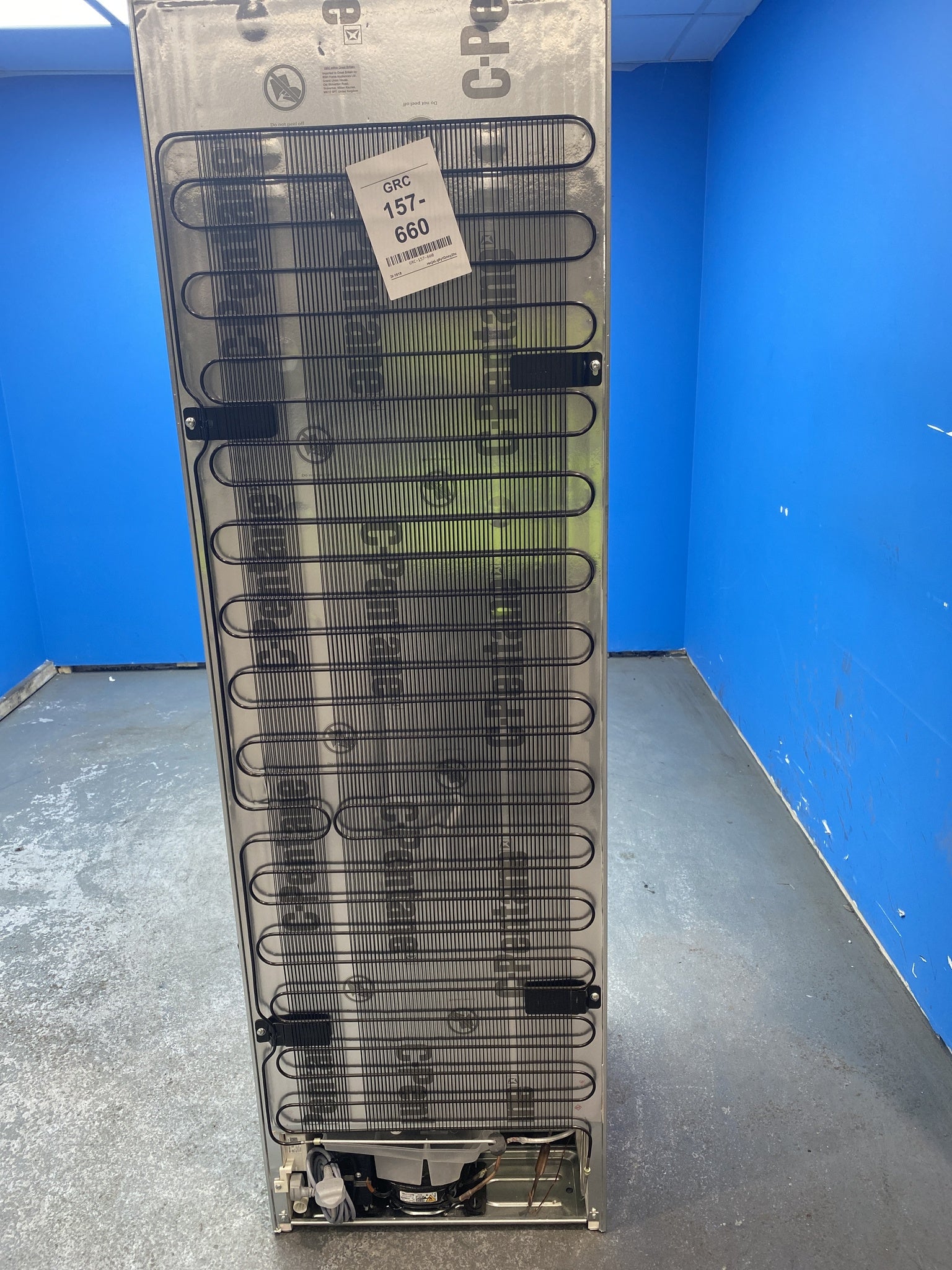 #GRC-157-660 - Bosch KIN86VFE0G Series 4 Integrated Frost Free Fridge Freezer