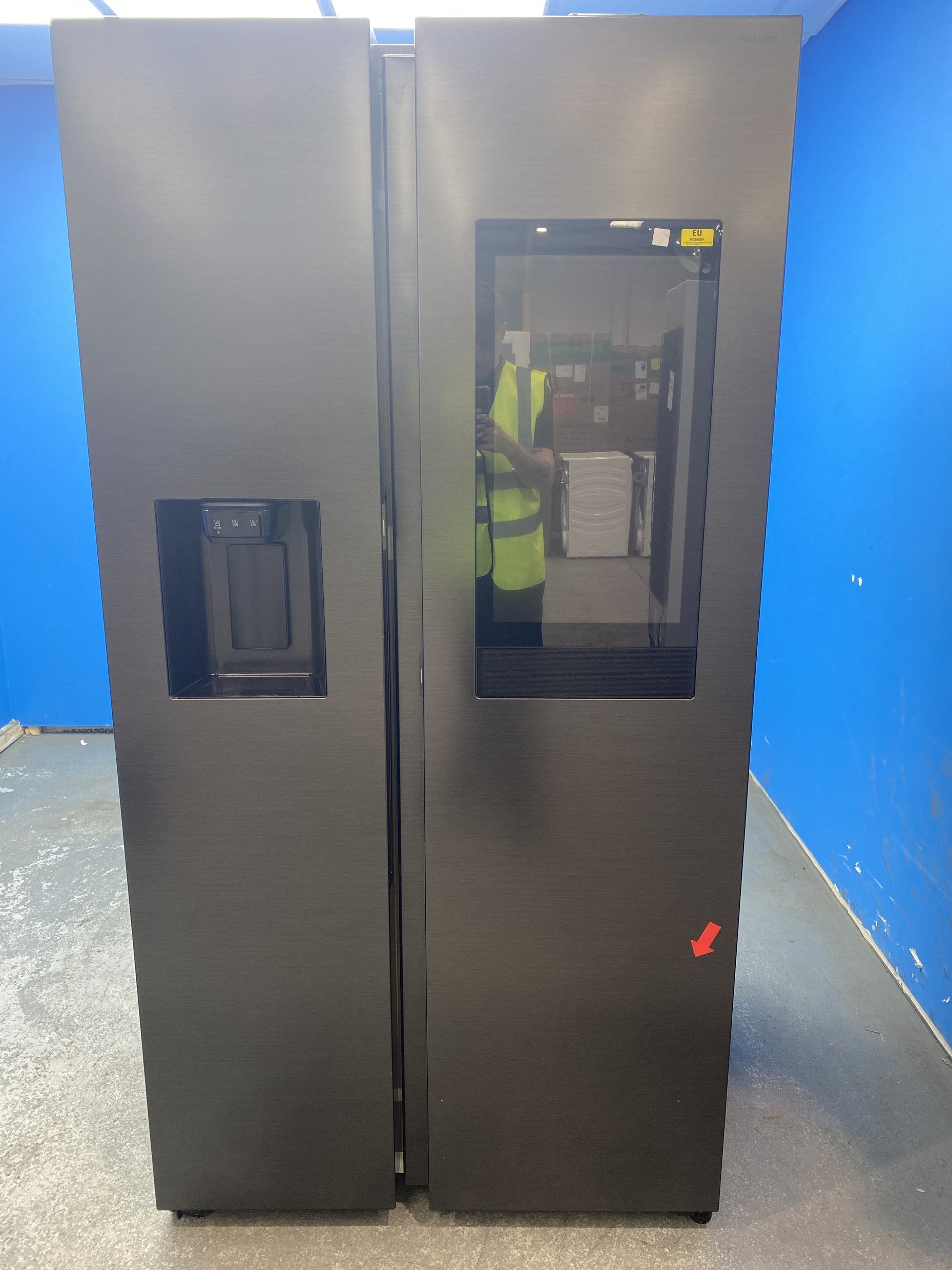 #GRC-157-192 - Samsung RS90F66BEFEU Family Hub American Fridge Freezer