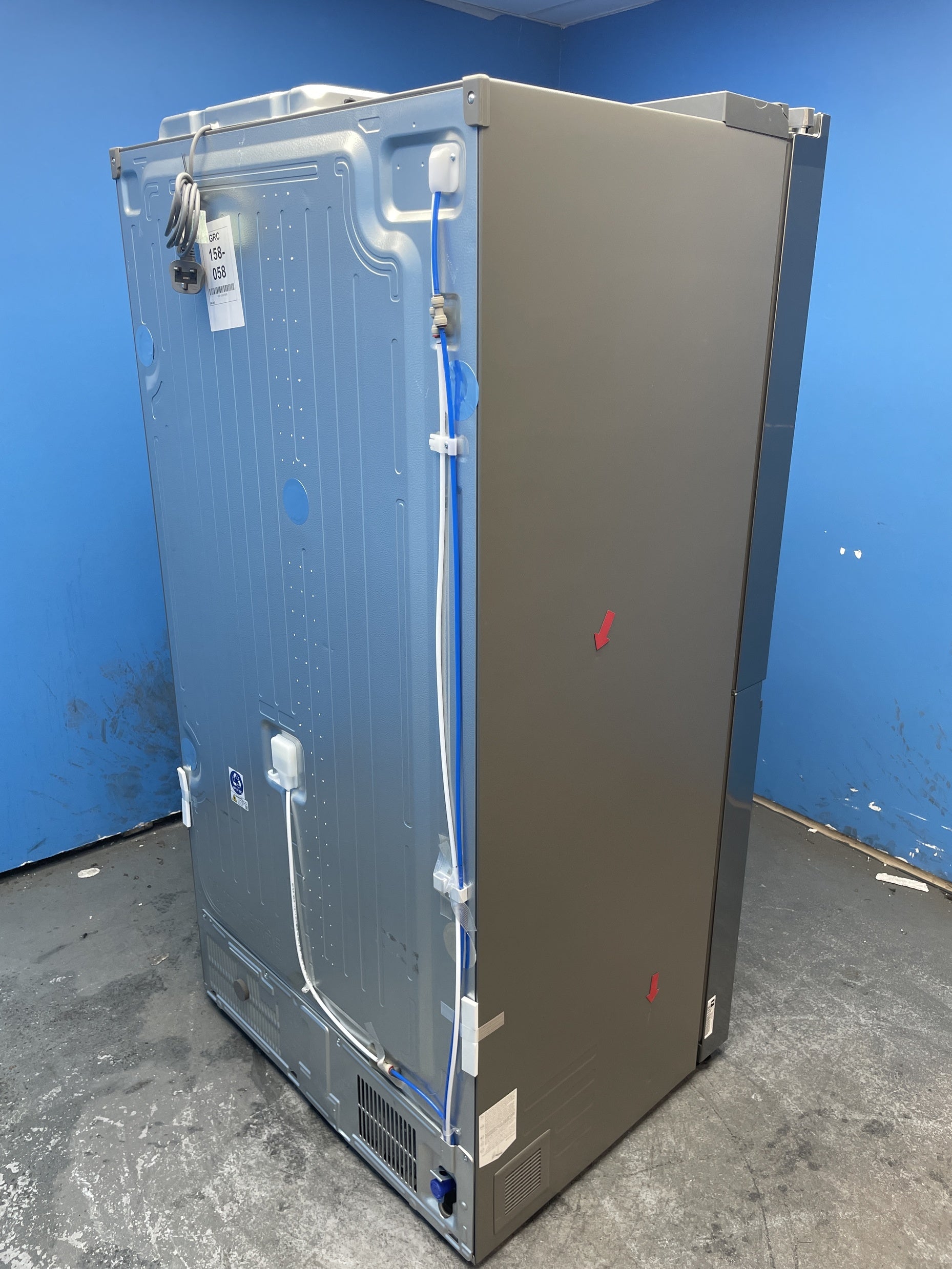 #GRC-158-058 - LG GSXE81PYBD InstaView American Style Fridge Freezer