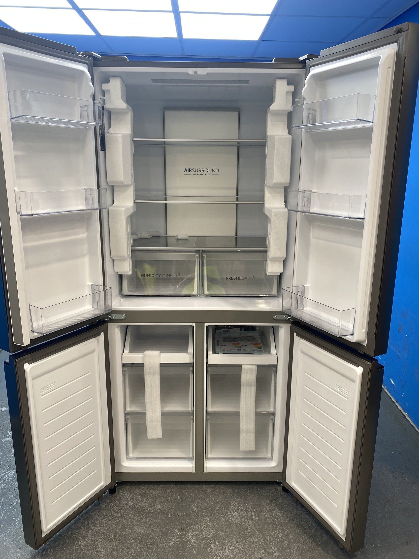 #GRC-156-963 - Haier HCR7818DNMM Cube 83 Total No Frost American Fridge Freezer