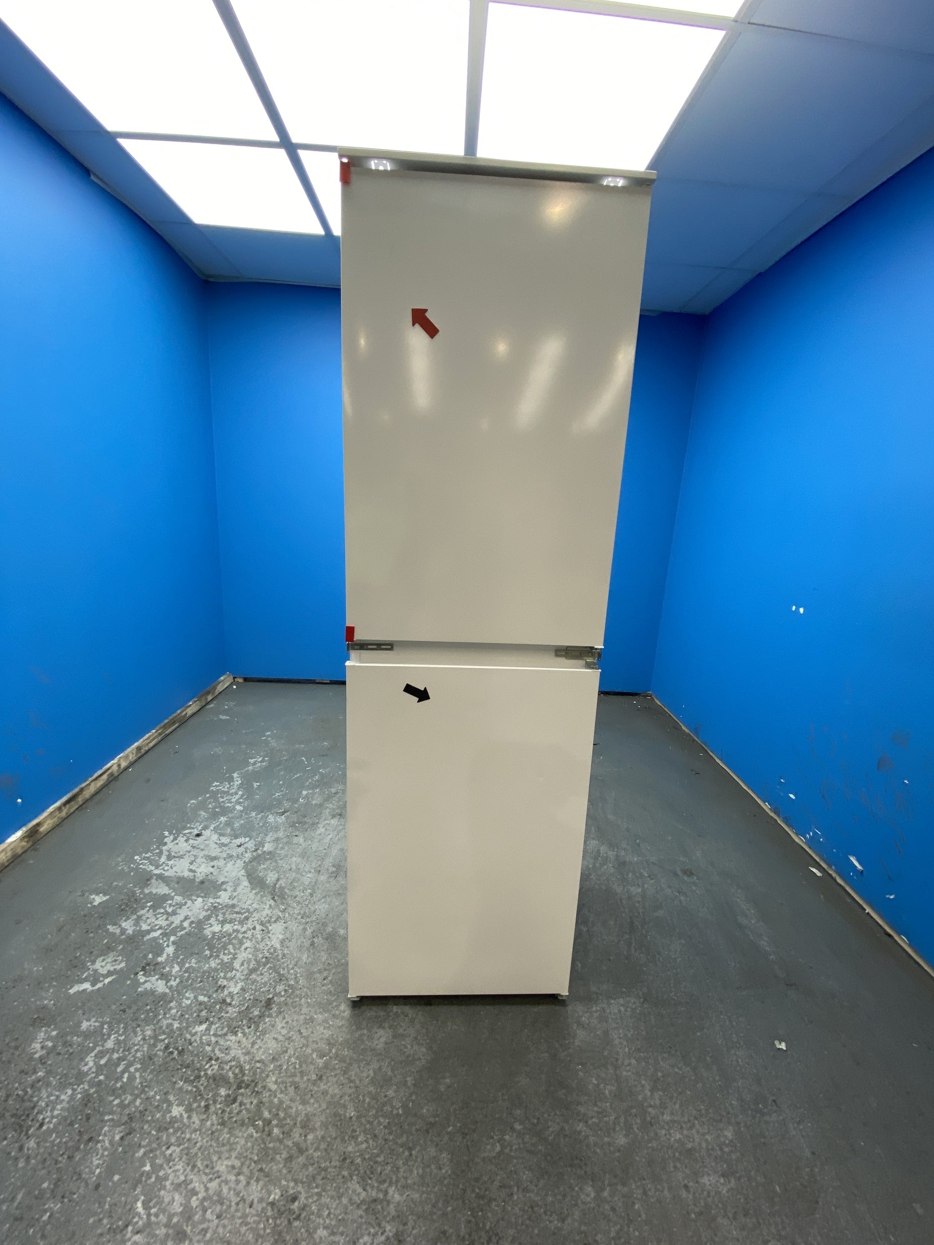 #GRC-155-943 - AEG 500 ColdSense LNS5LE18S5 Integrated 50/50 Low Frost Fridge Freezer