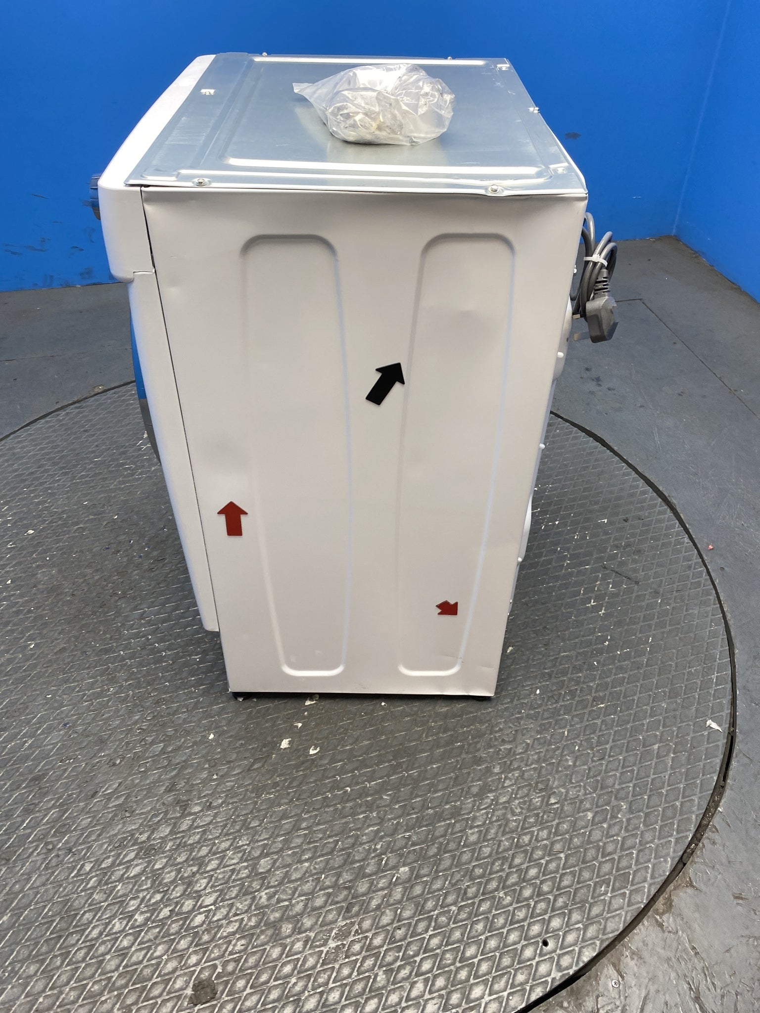 Hoover HBDOS695TAMCE Built In 9kg / 5kg 1600 Spin Washer Dryer