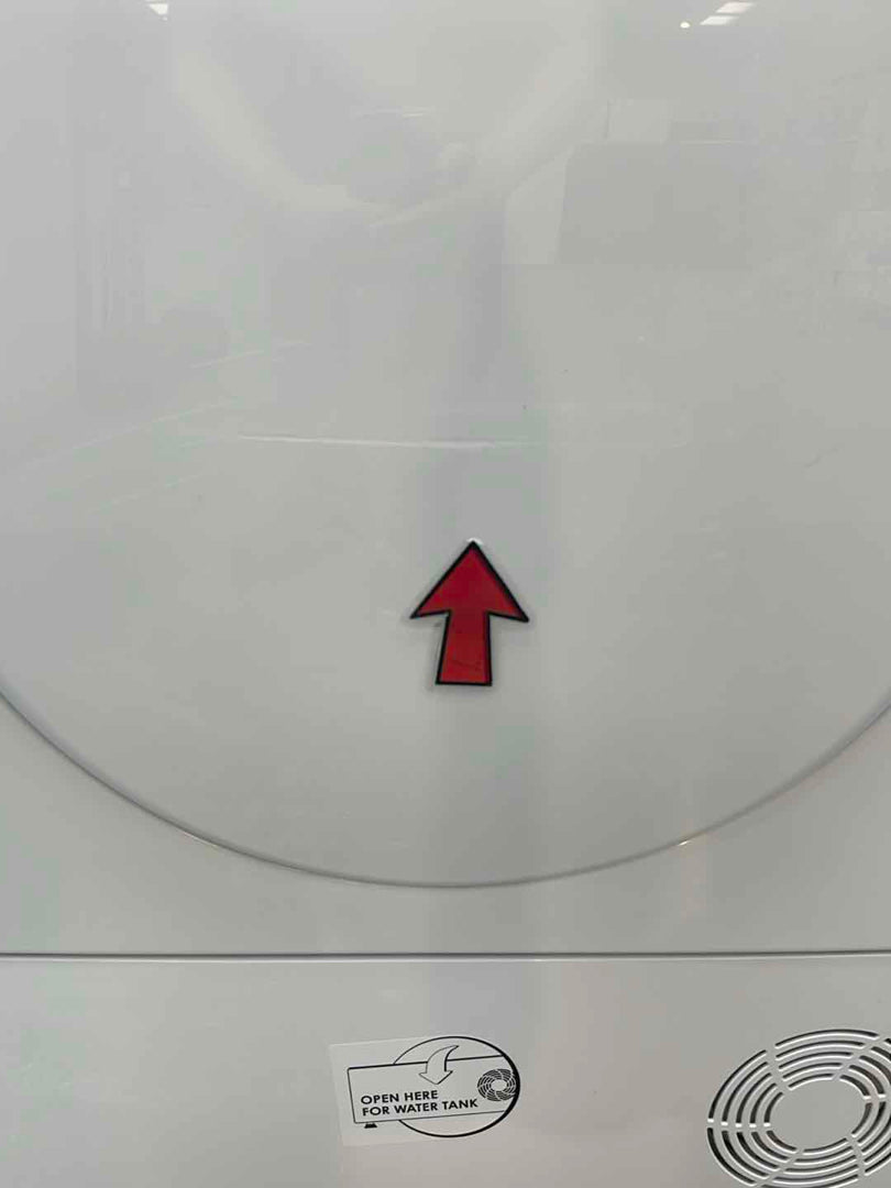 #GRC-162-095 - Candy Smart CSEC8LF-80 8kg Condenser Tumble Dryer