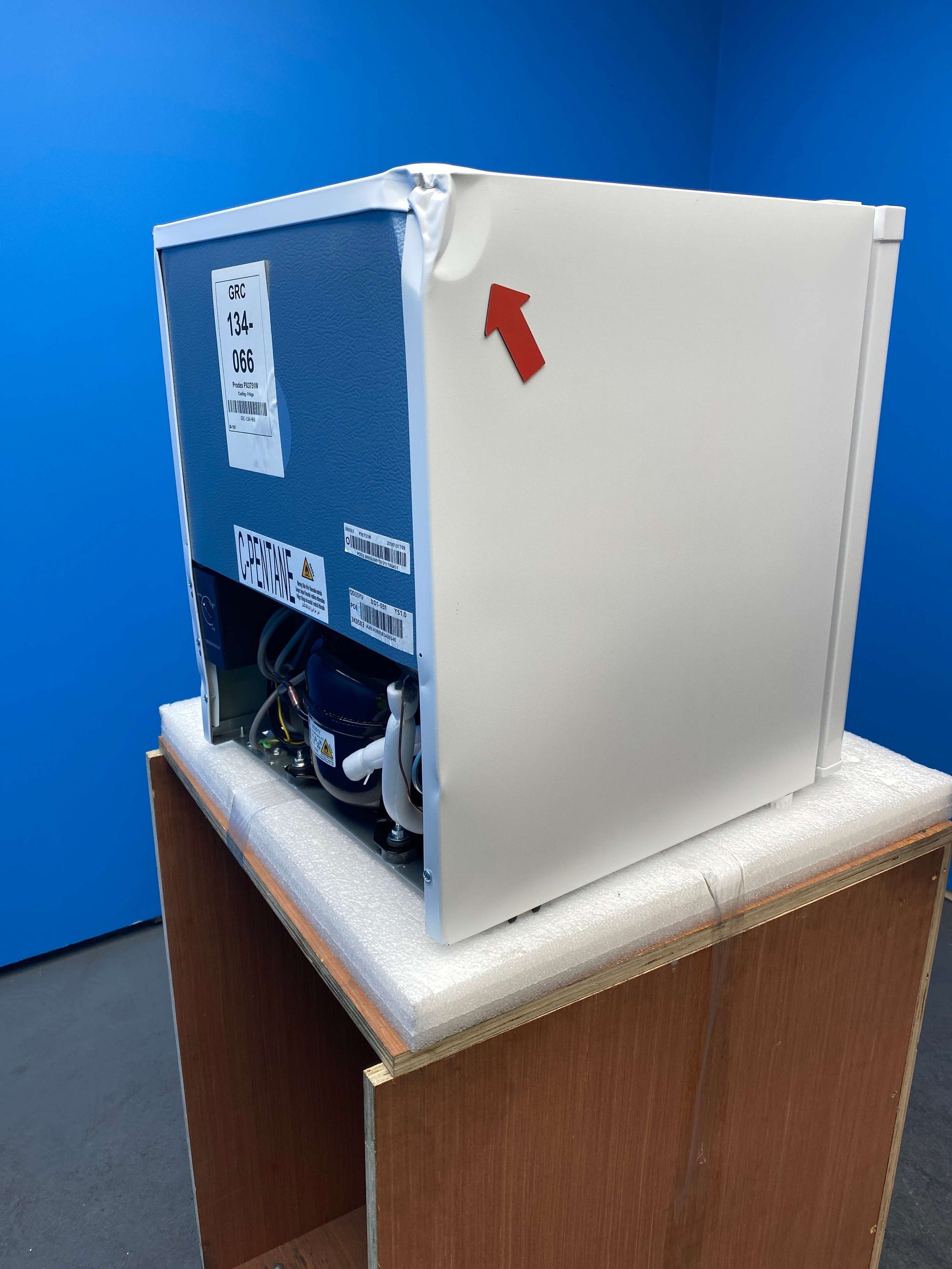 Prodex PX3751W 33 Litre Table Top Mini Freezer