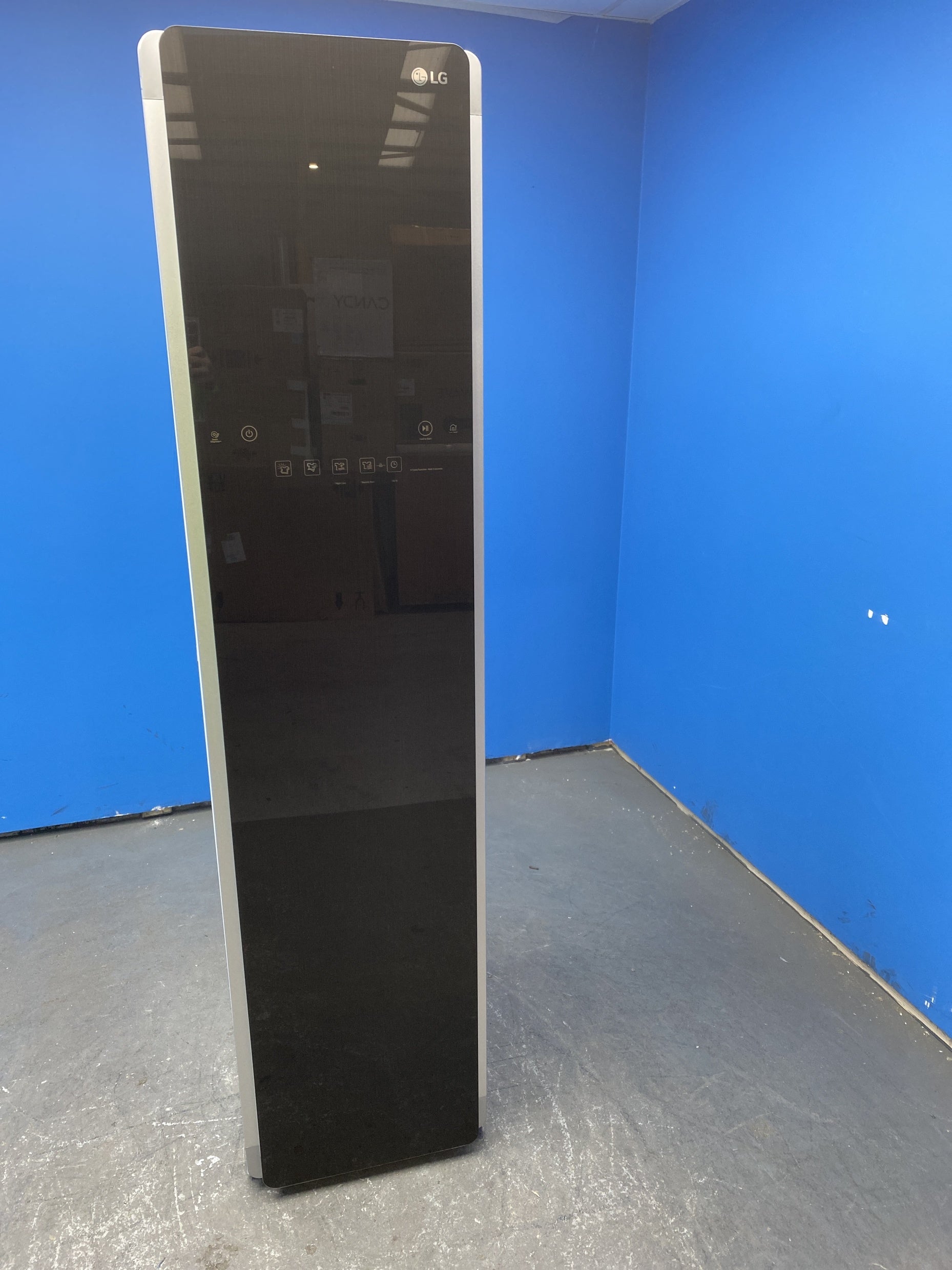 LG S3BF Styler Steam Clothing Care System with ThinQ