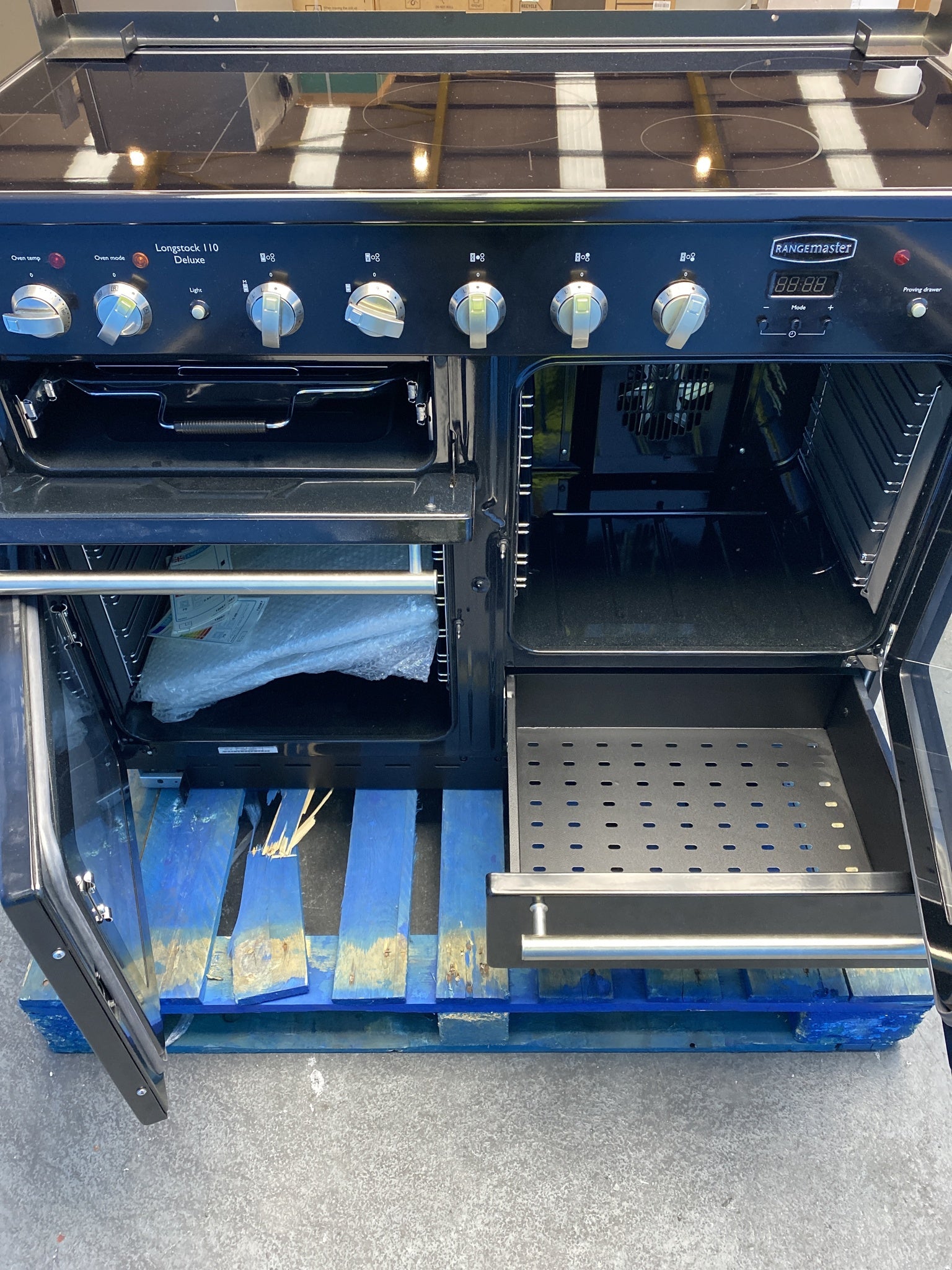 Rangemaster 110cm Induction Range Cooker – Black