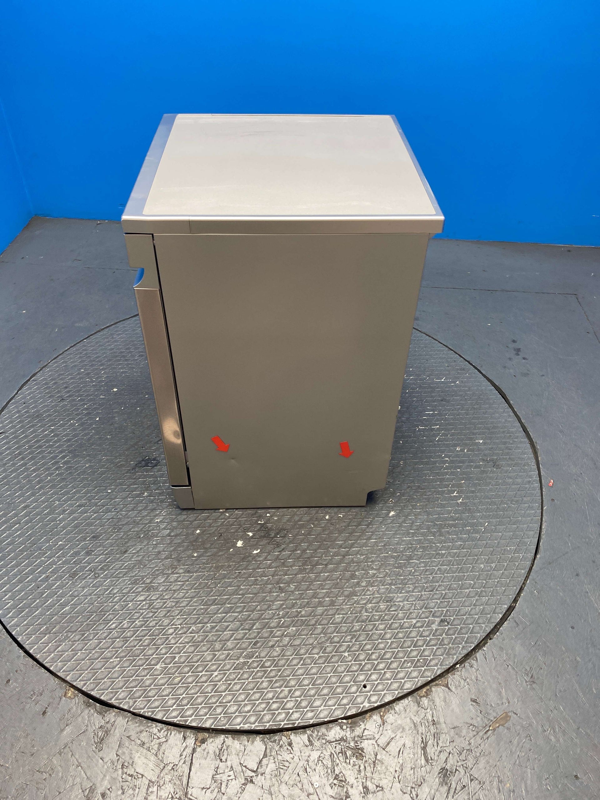 Midea MDWEF1433DSS Full Size 14 Place Dishwasher
