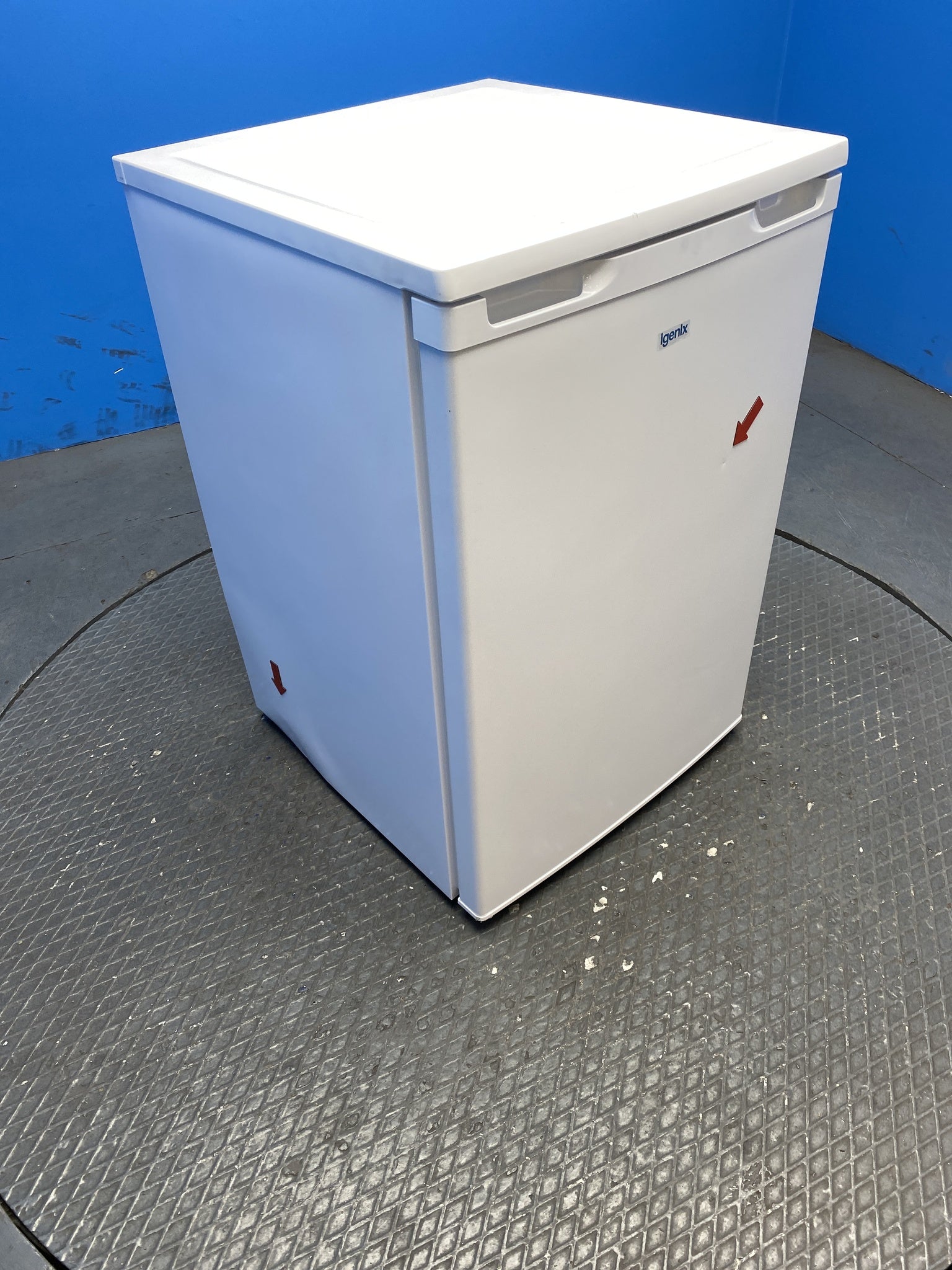 Igenix IG255W 136 Litre Under Counter Fridge