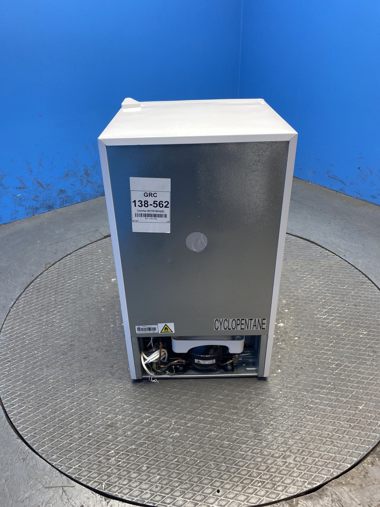 COMFEE’ RCT87WH2(E) 87L Under Counter Fridge Freezer