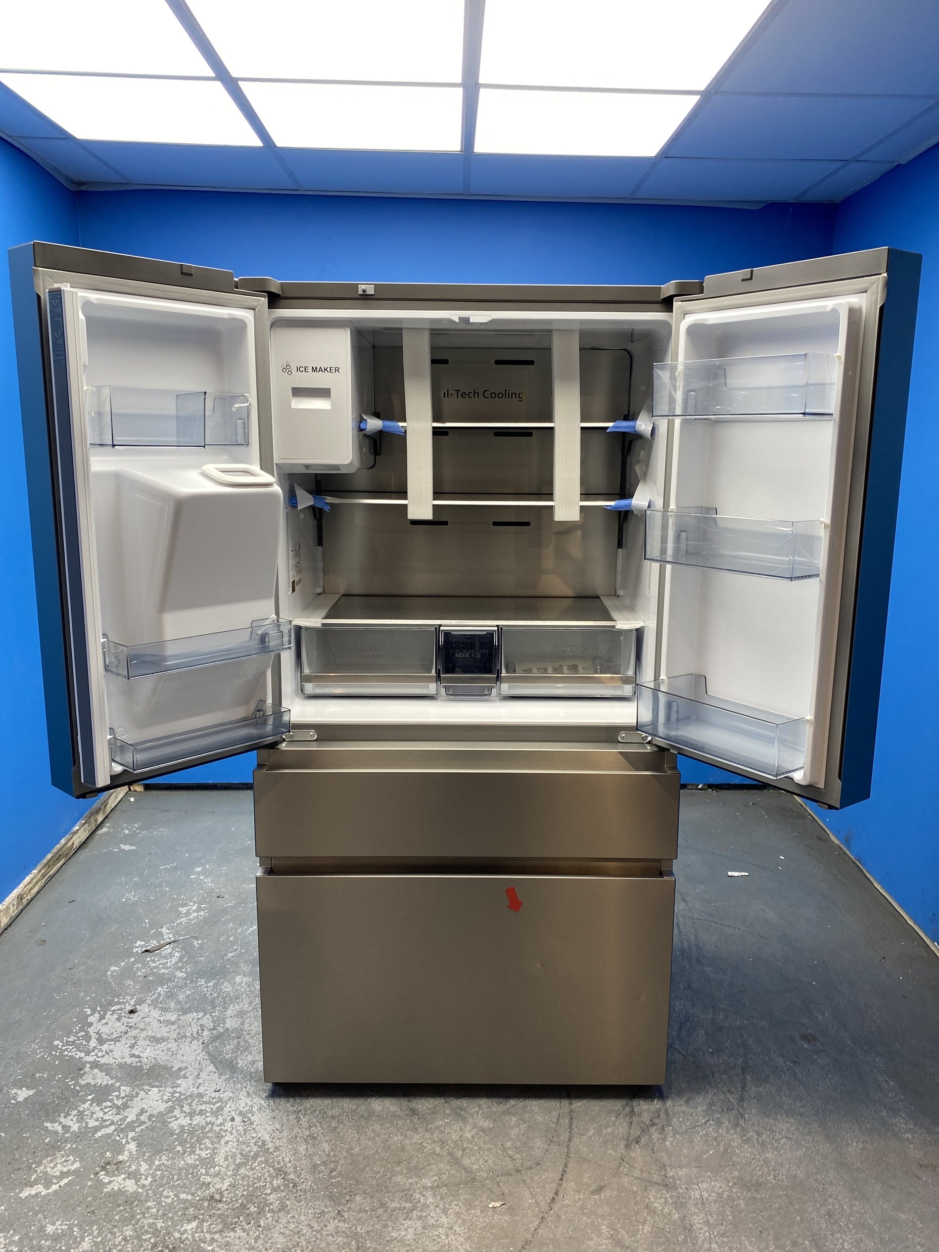 #GRC-152-497 - Hisense RF728N4SASE PureFlat Multi Door Smart Fridge Freezer