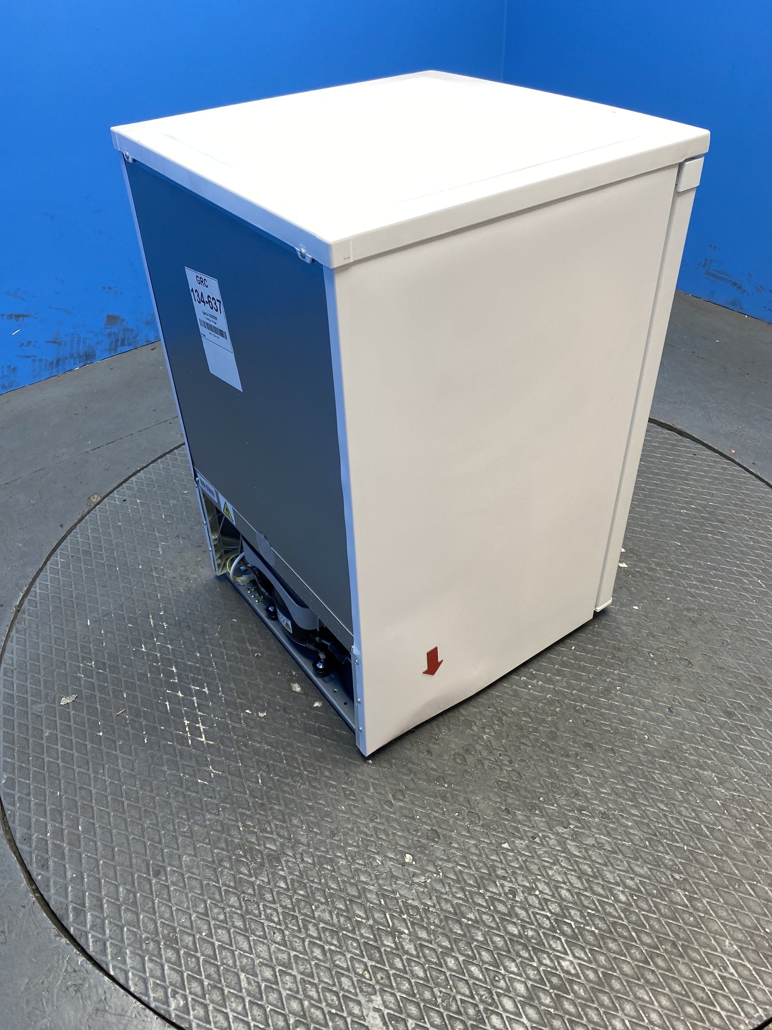 Igenix IG255W 136 Litre Under Counter Fridge