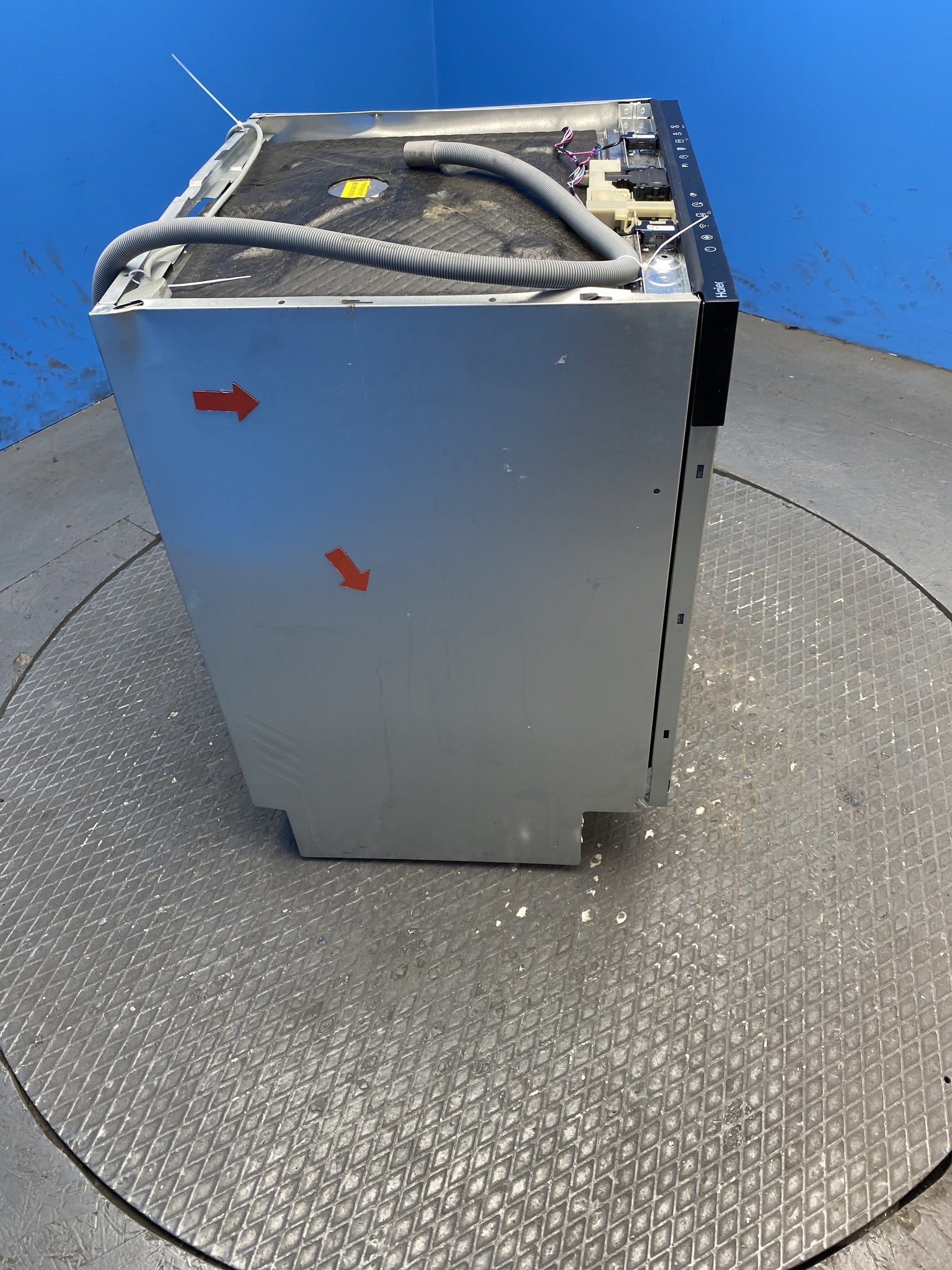 Haier XI6C4S3FSB Integrated 16 Place Dishwasher with Wi-Fi