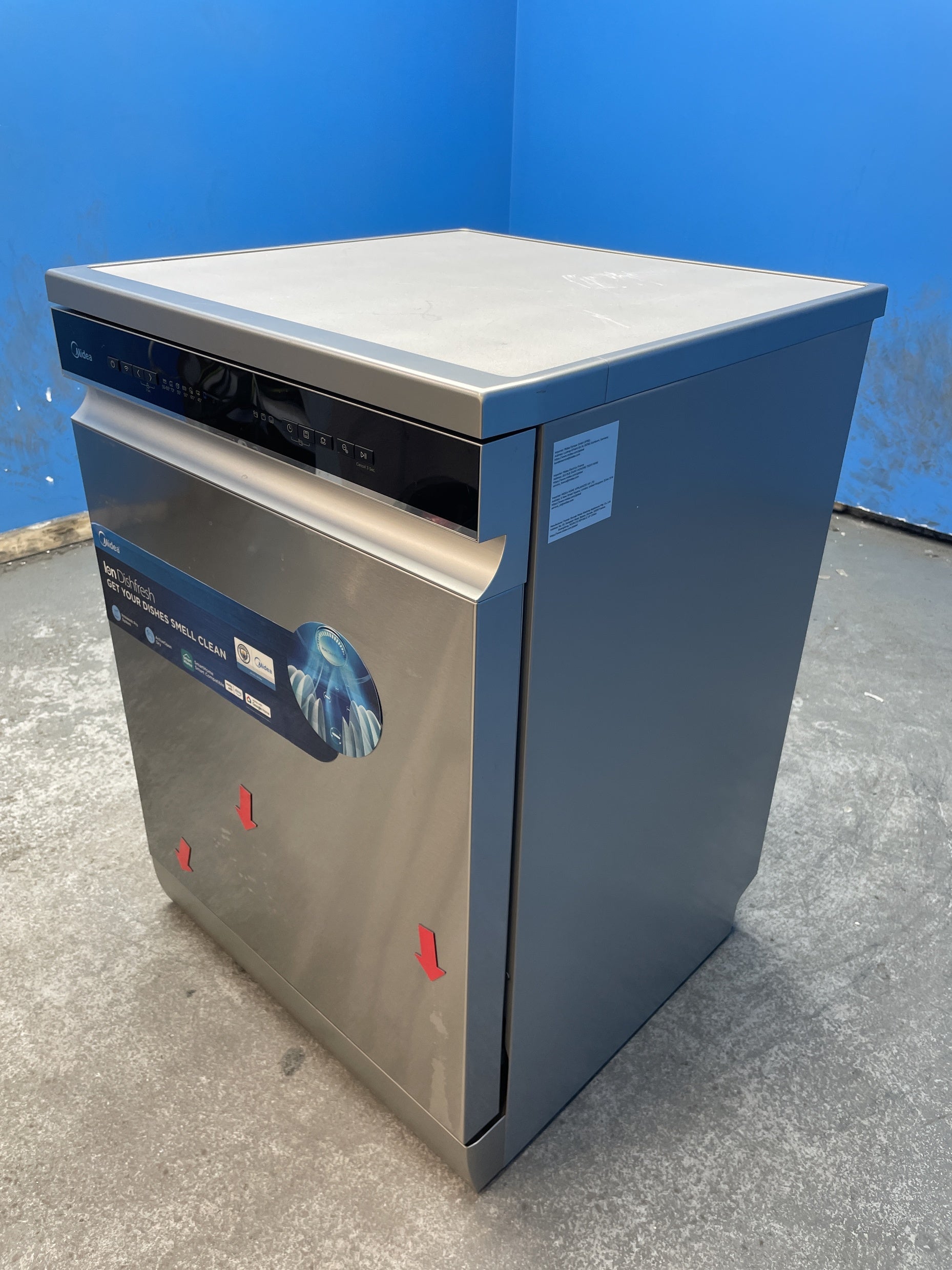 #GRC-158-755 - Midea MDWEF1433D 14 Place Full Size Dishwasher in Silver