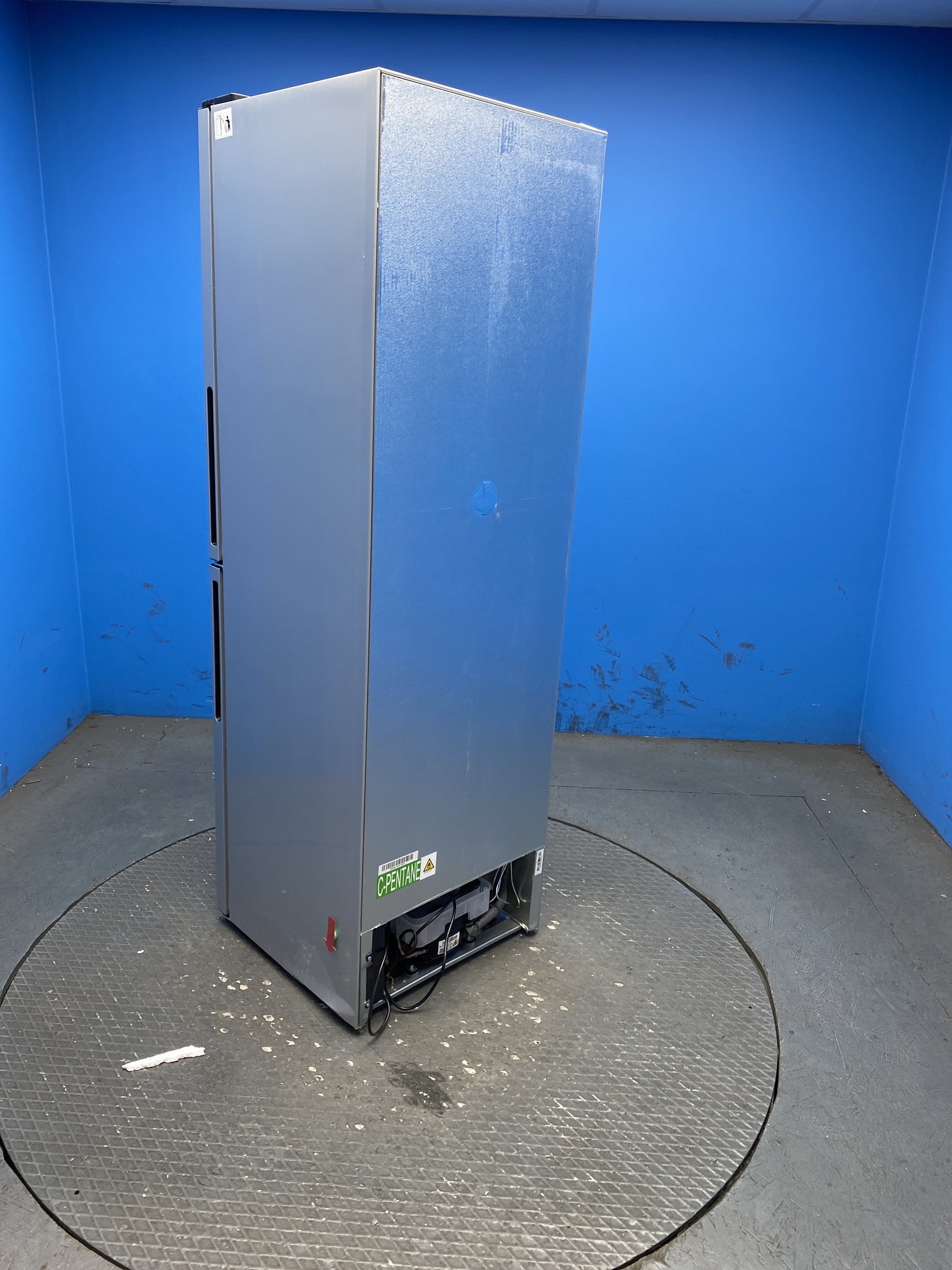 Candy CCT3L517ESK 252 Litre Combi Fridge Freezer