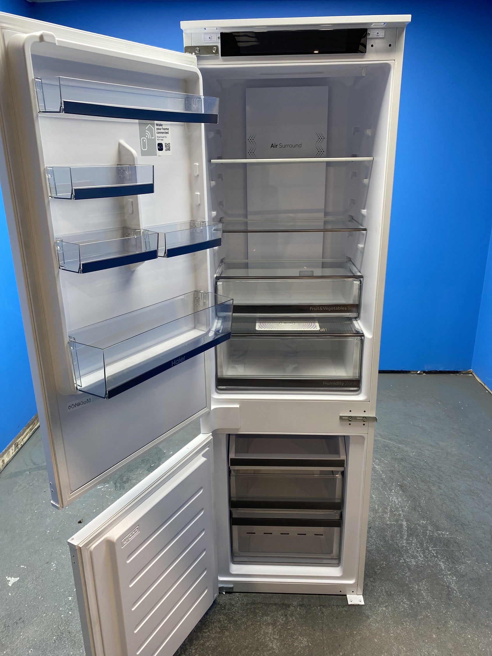 Haier HBW5518EK Integrated 248 Litre Combi Fridge Freezer